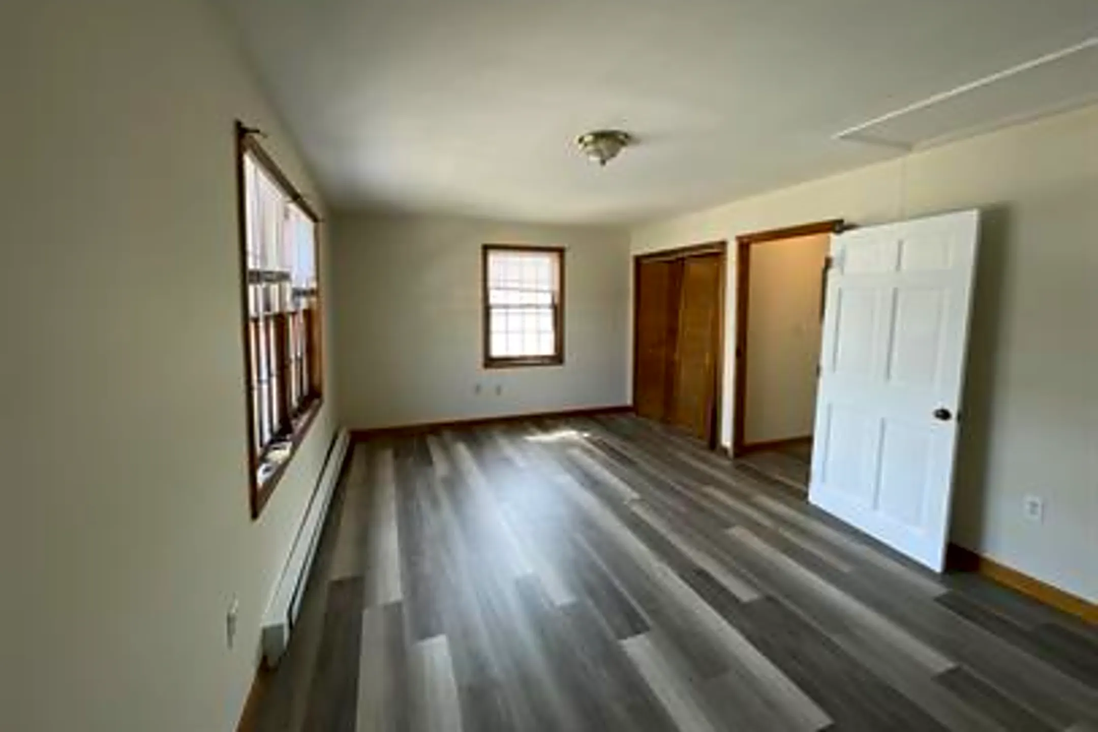 160 Main St Deep River, CT Houses for Rent Rent.