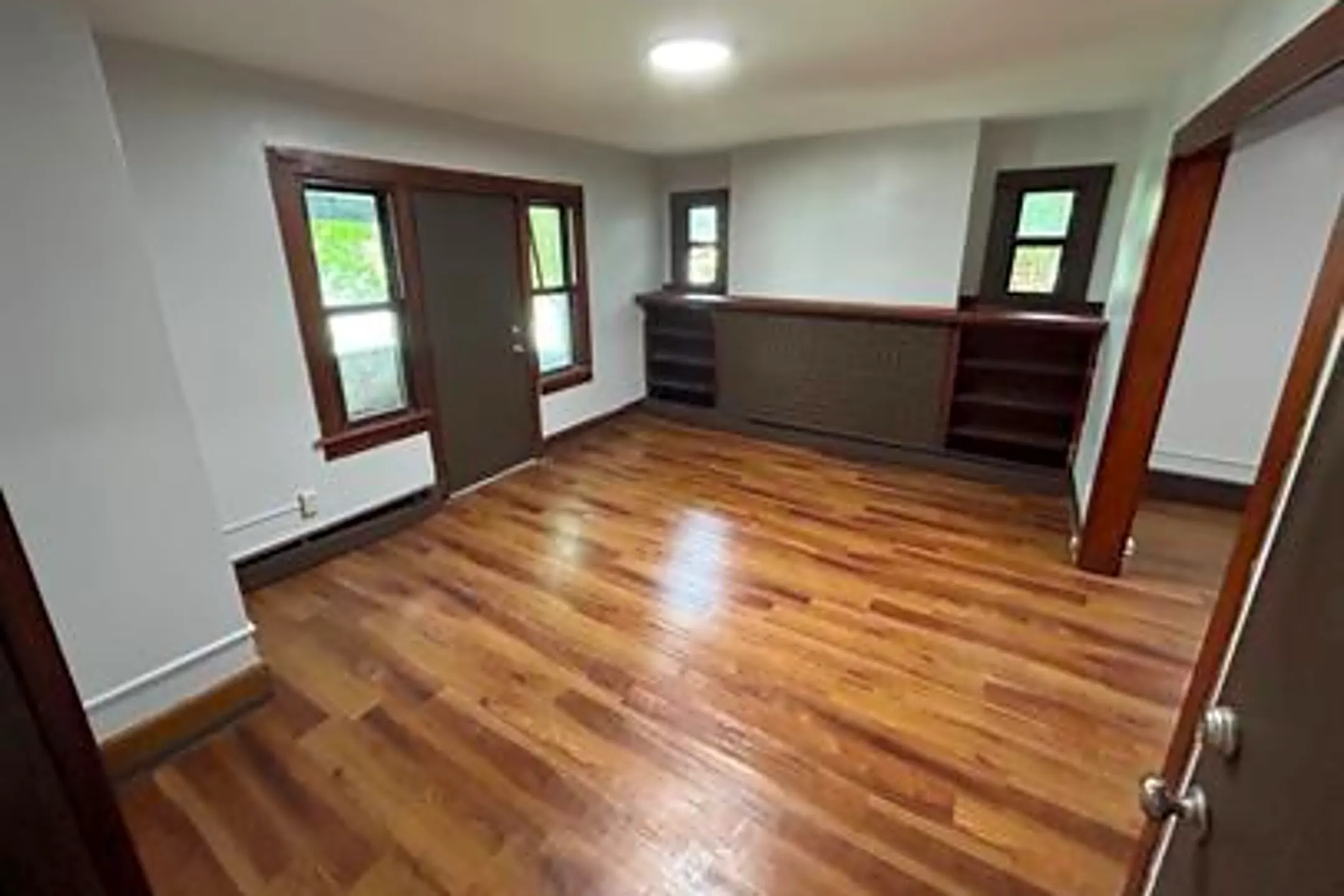 116 Maywood Dr 116 Maywood Dr unit 5 Youngstown, OH Houses for Rent