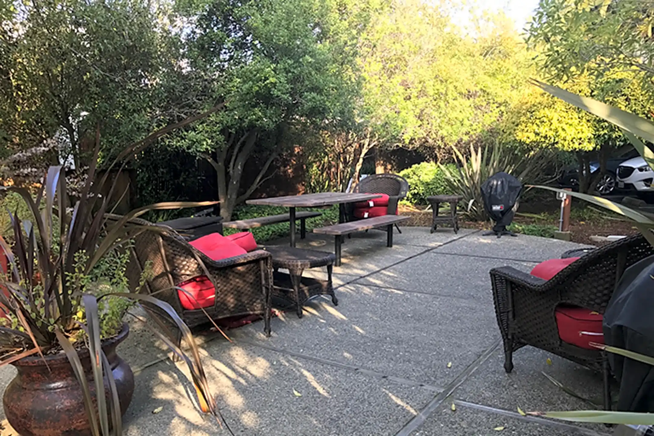 Lyford Apartments 4 Lyford Dr Belvedere Tiburon, CA Apartments for