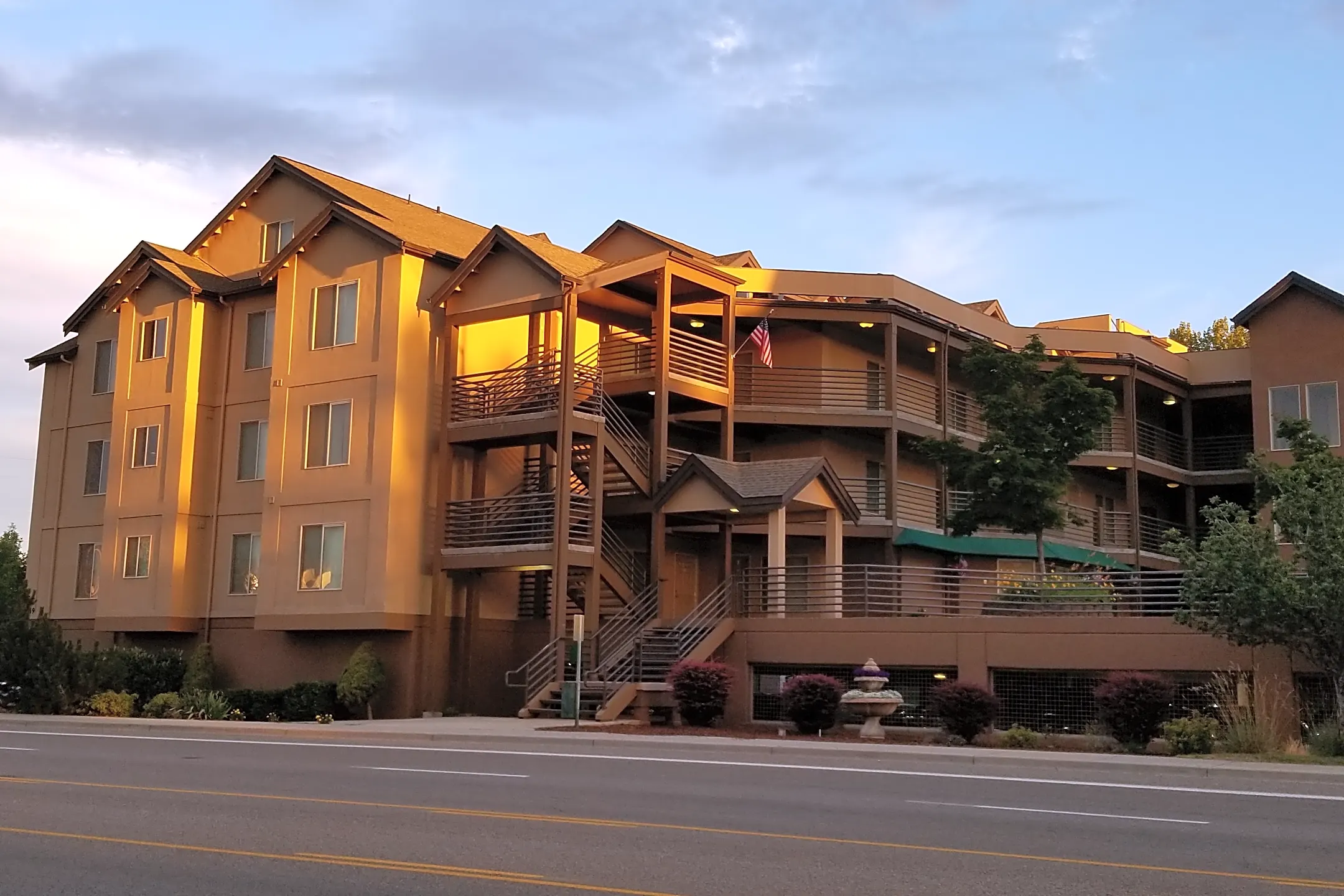 River Walk Apartments Boise, ID 83702