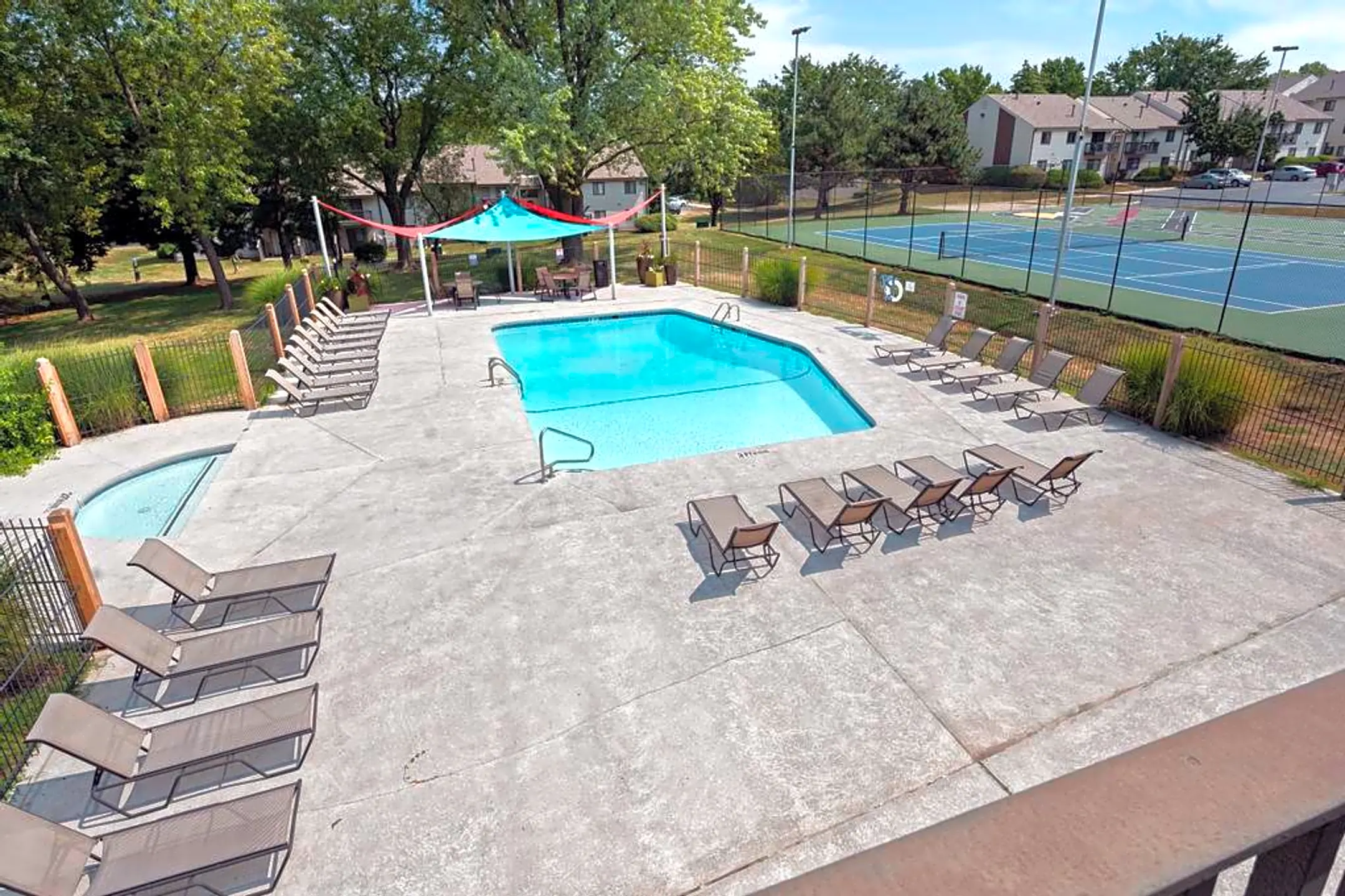 Arcadia at Overland Park Overland Park, KS 66210