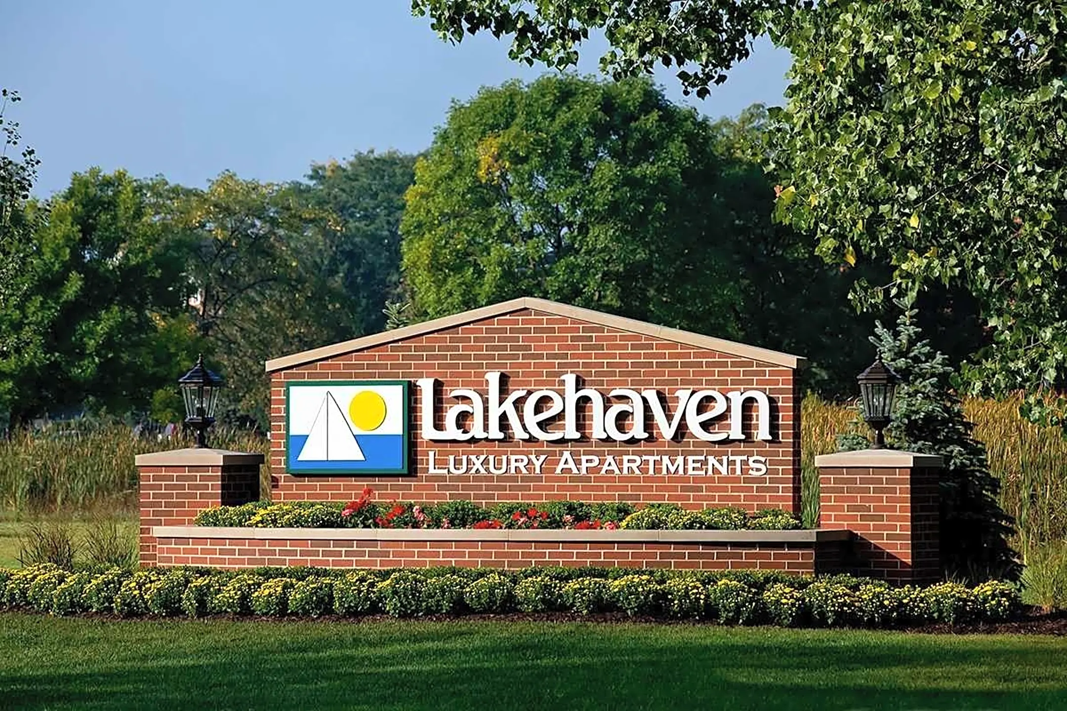 Lakehaven Apartments Carol Stream