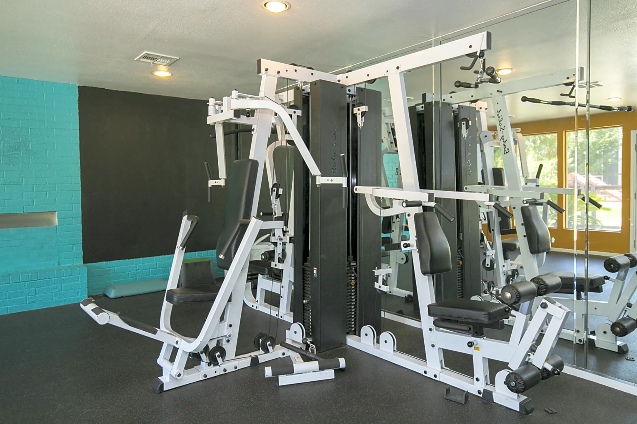 Fitness Weight Room - The Social - Austin, TX