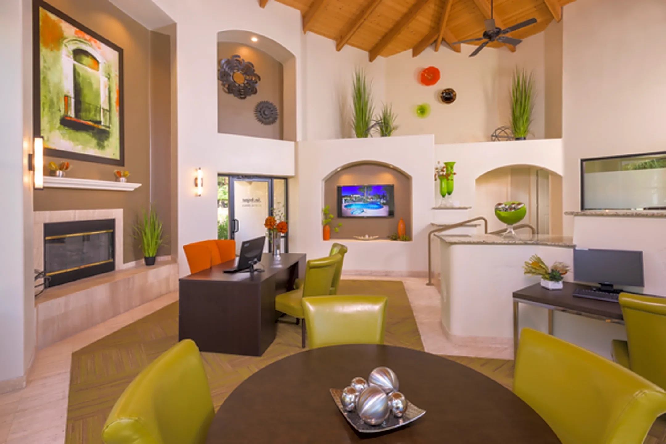 San Antigua In McCormick Ranch 8311 E Via De Ventura Scottsdale, AZ