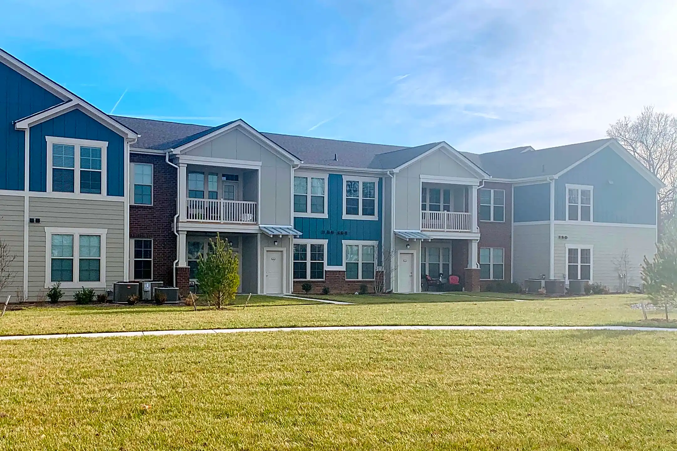 Springs at LaGrange Louisville, KY 40223