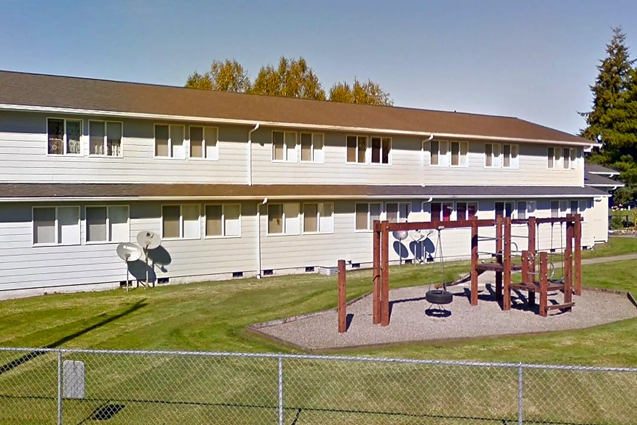 821 E Division St 821 E Division St unit 102 Forks, WA Apartments