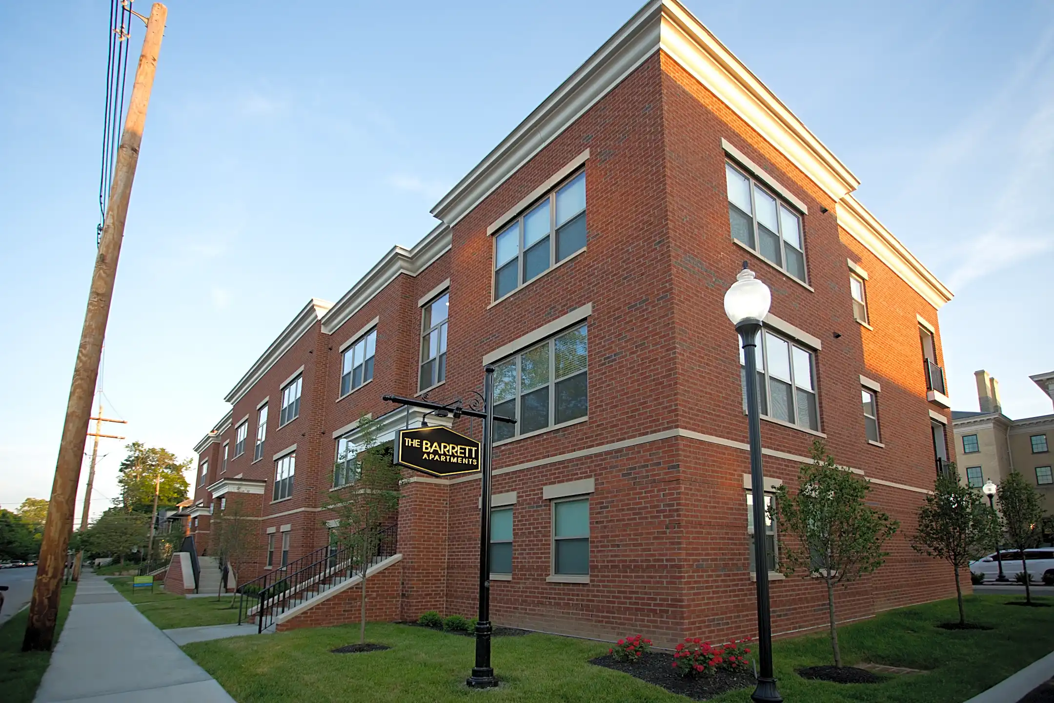 BARRETT 345 E Deshler Ave Columbus, OH Apartments for Rent Rent.