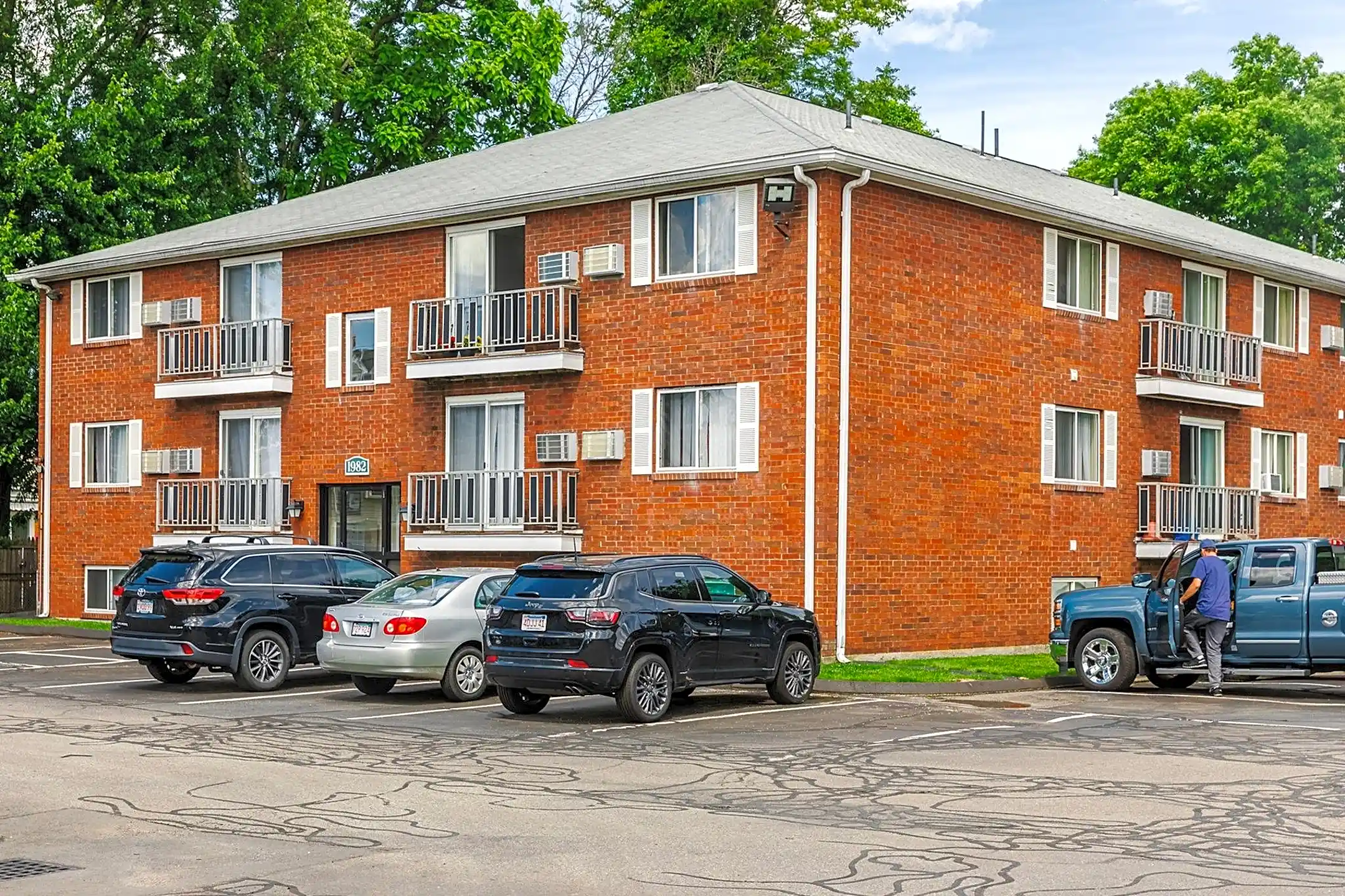 Imperial Gardens Apartments Lowell, MA 01851