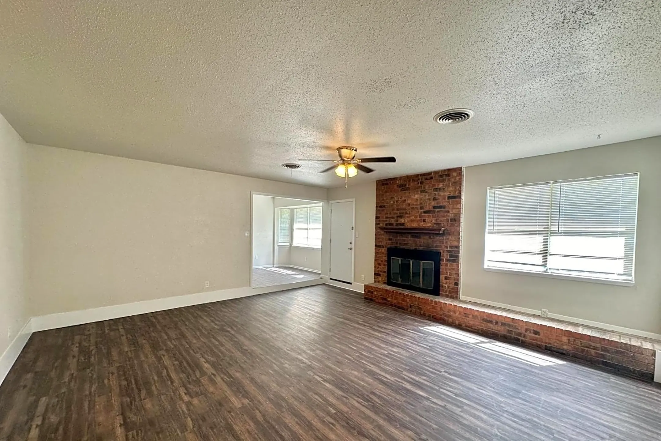 1509 Elkhart Ave Lubbock, TX Houses for Rent Rent.