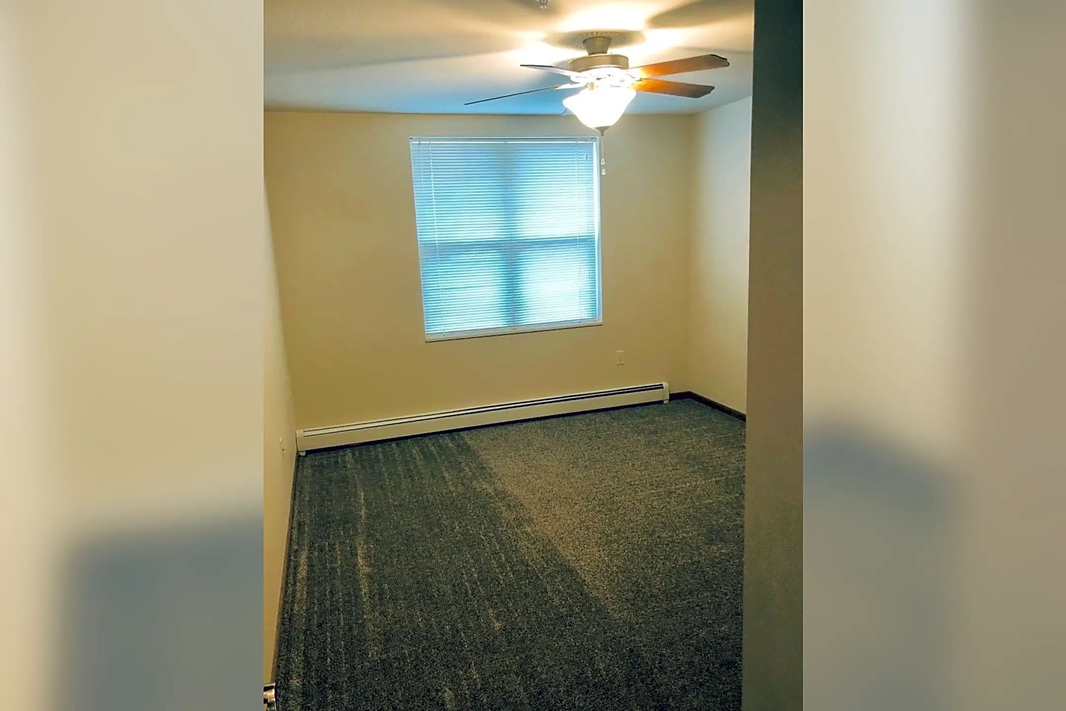 Park Place Senior Apartments 305 East Main Street Reedsburg, WI