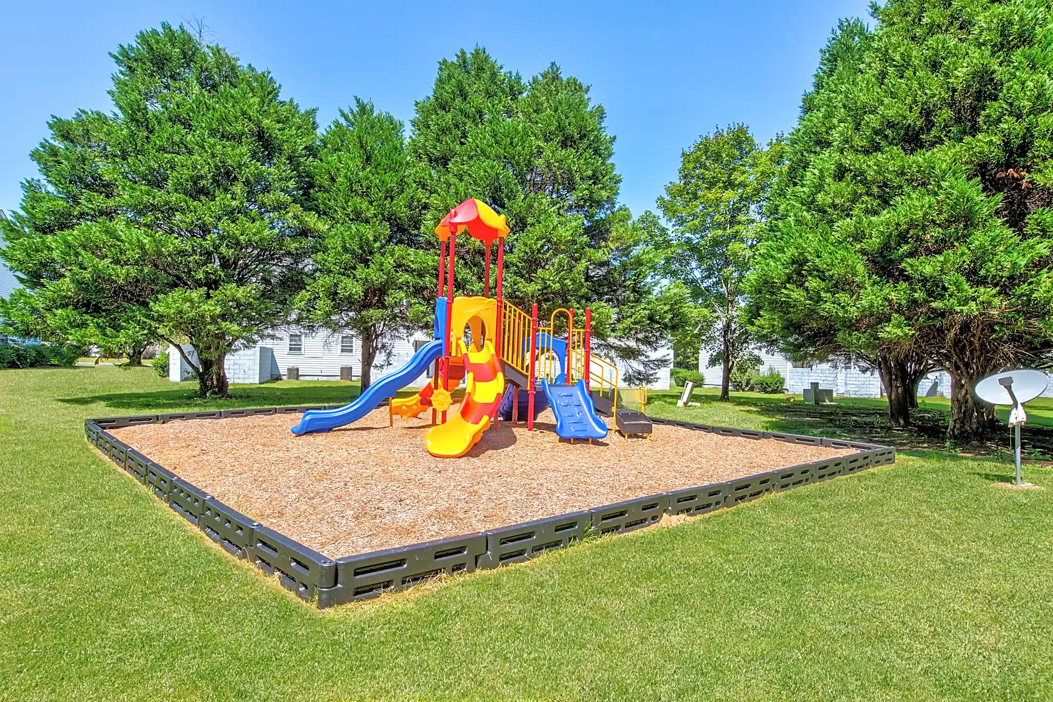Claxton Pointe North Apartments Dublin, GA 31021