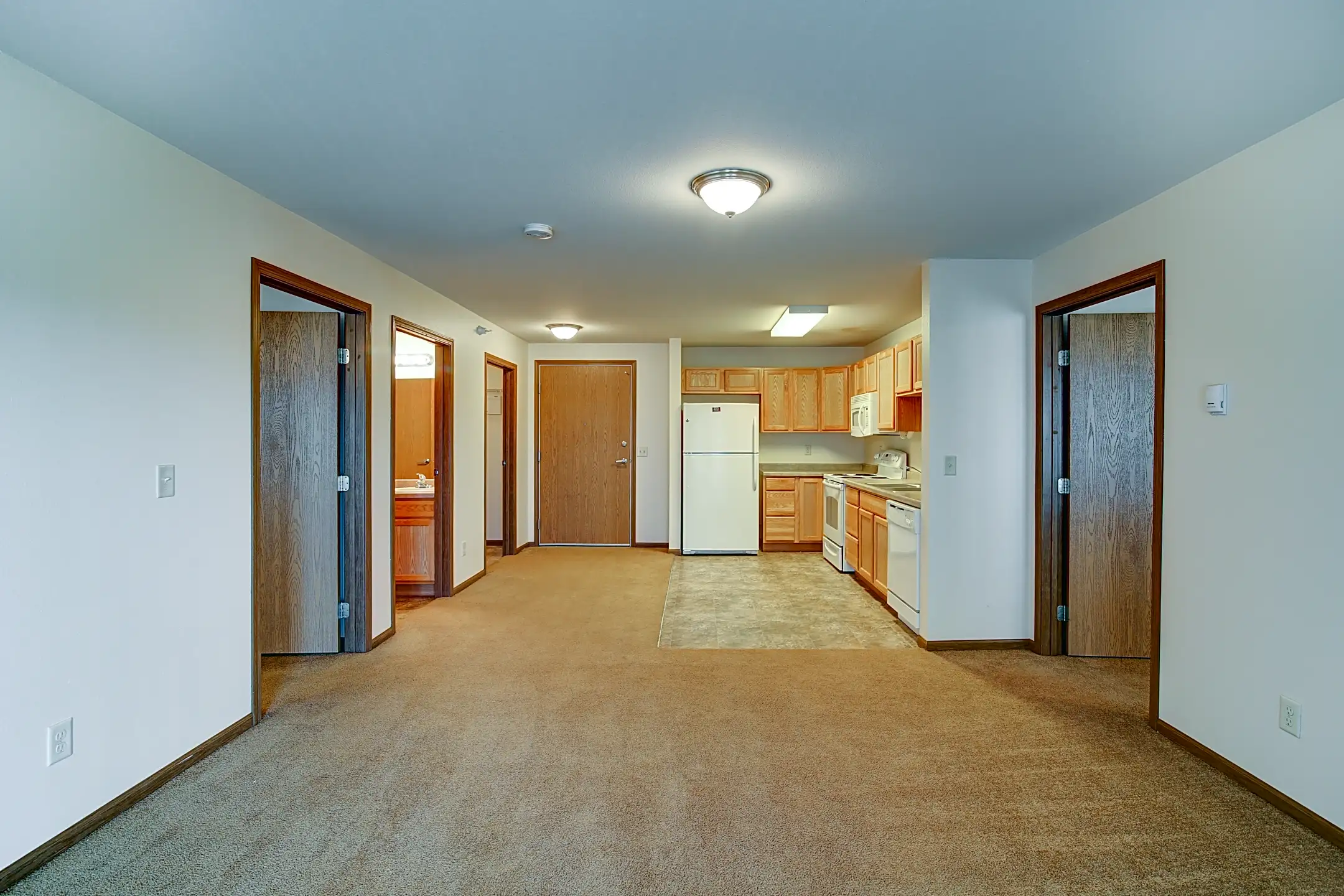 Washington Valley Apartments 32093315 2nd Avenue E Williston, ND