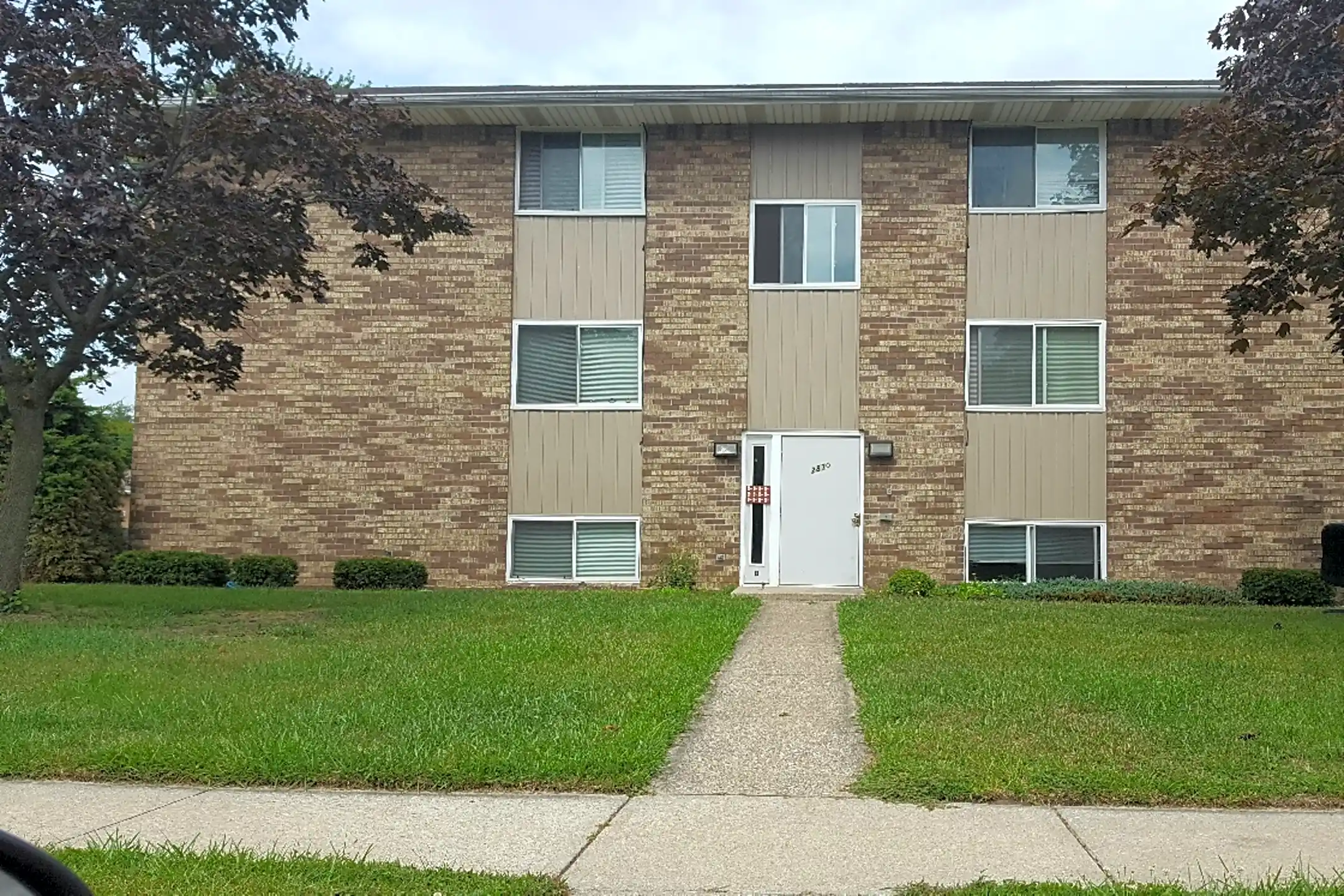 Hidden Village Square 2846 Eldora Dr Toledo, OH Apartments for Rent