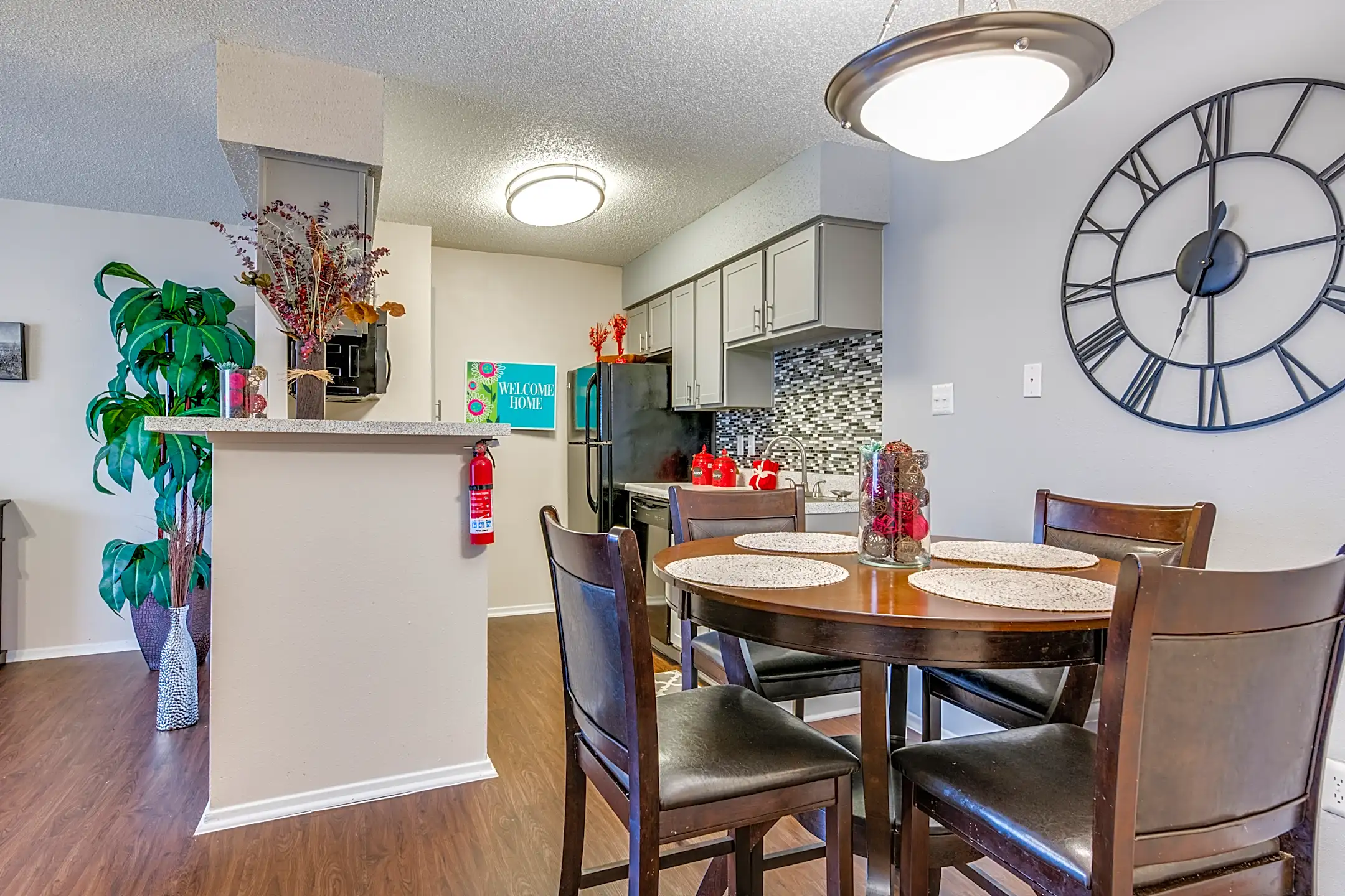 Cobble Hill 6050 Oakland Hills Dr Fort Worth, TX Apartments for