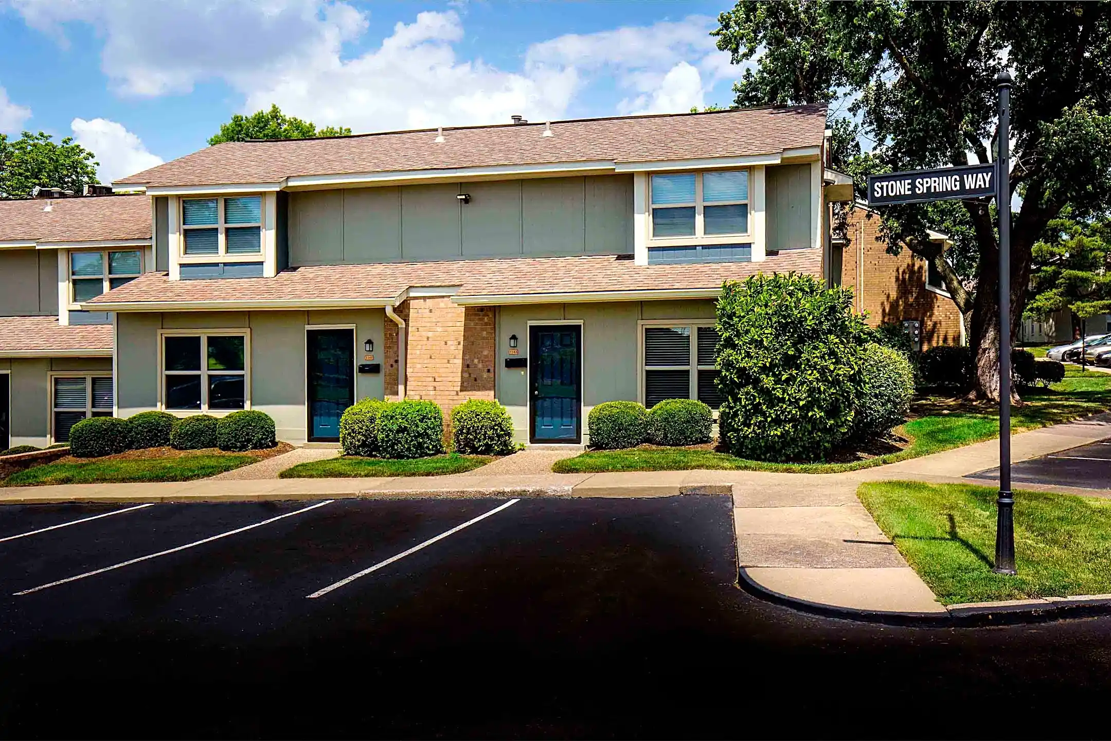 Plainview Apartments Louisville, KY 40223