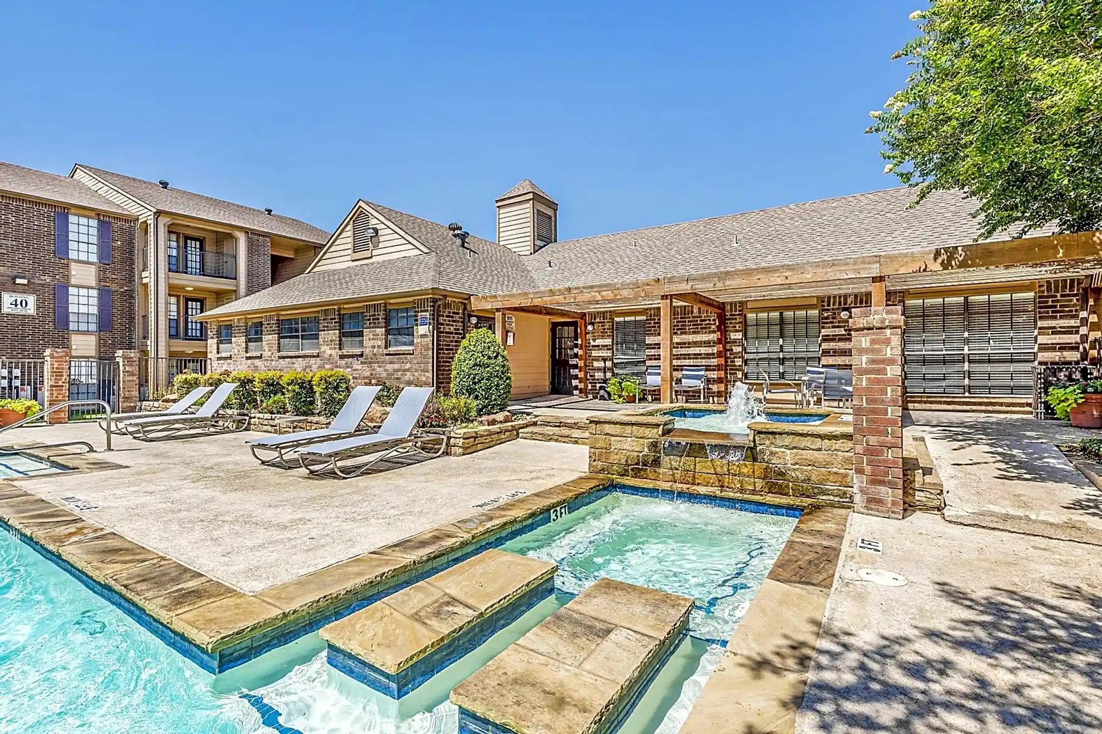 The Arbors of Euless Apartments 1002 Fuller Wiser Rd Euless, TX