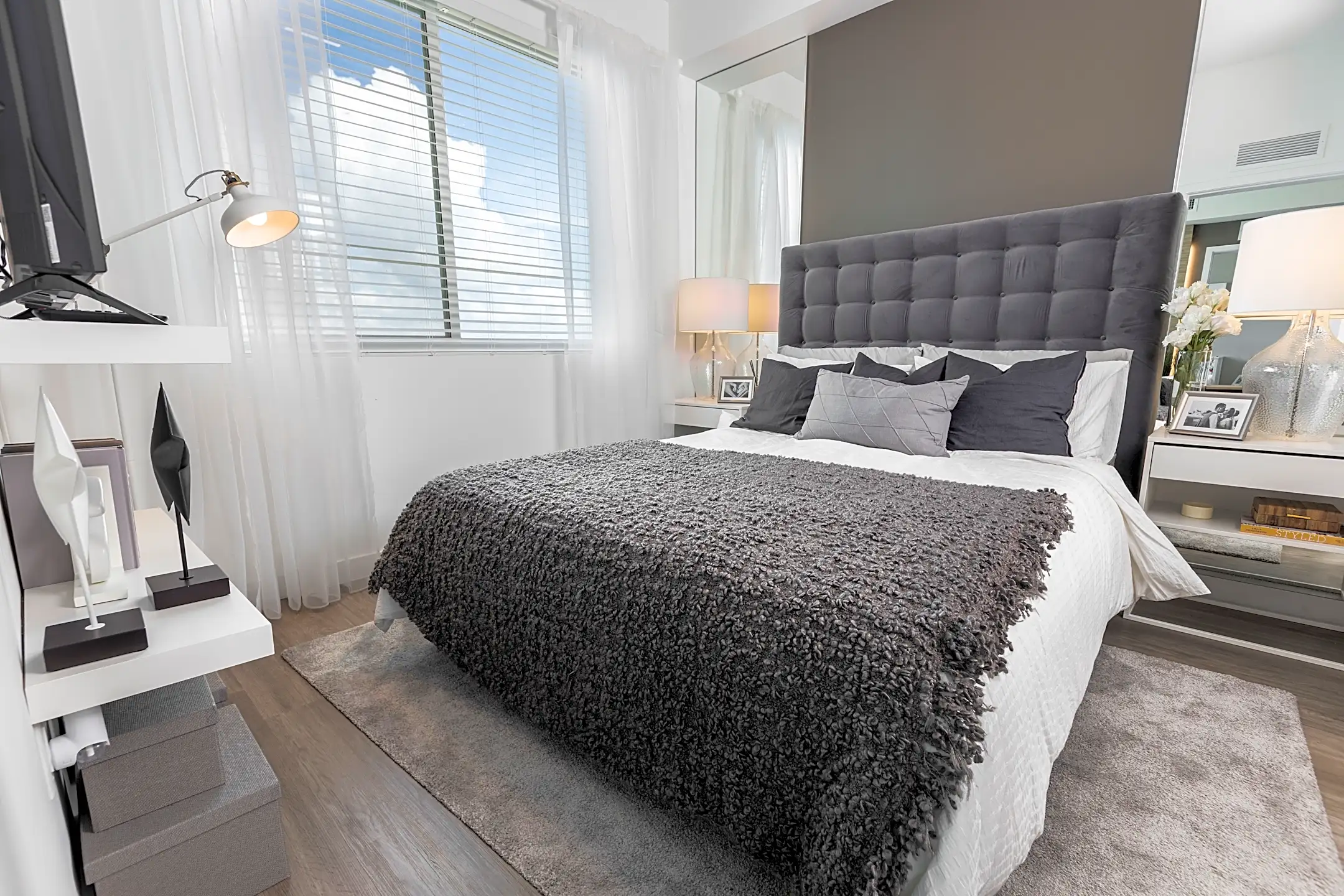 Resia Mangonia Lake 2201 N Australian Ave West Palm Beach, FL