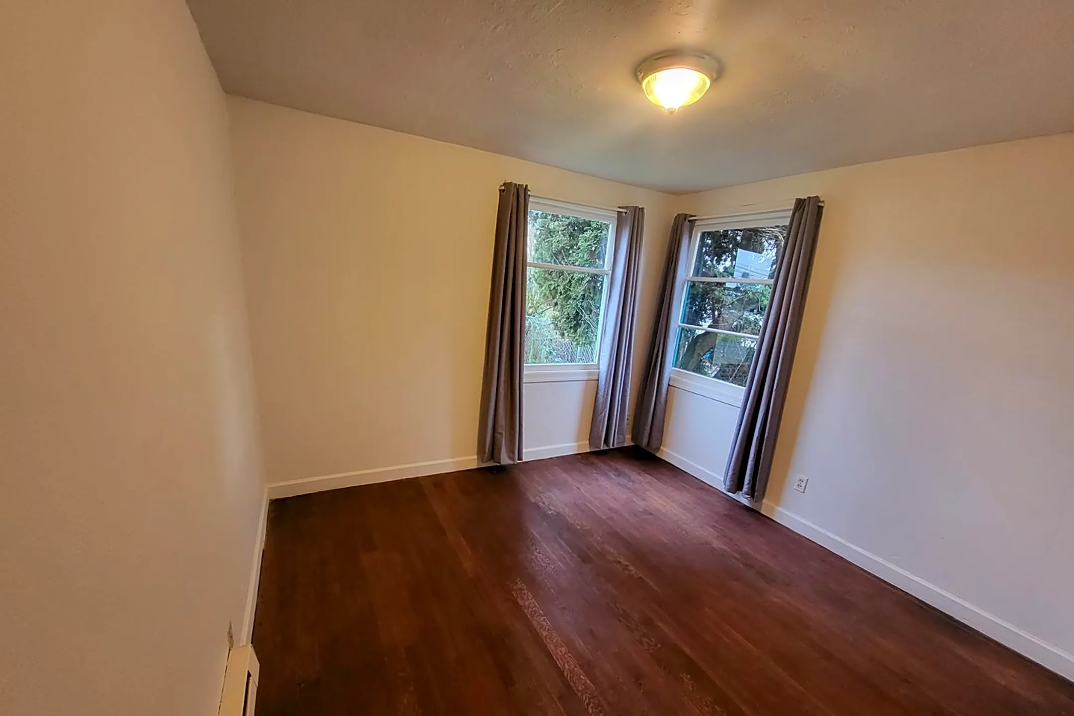 12603 Smokey Point Blvd Houses Marysville, WA 98271