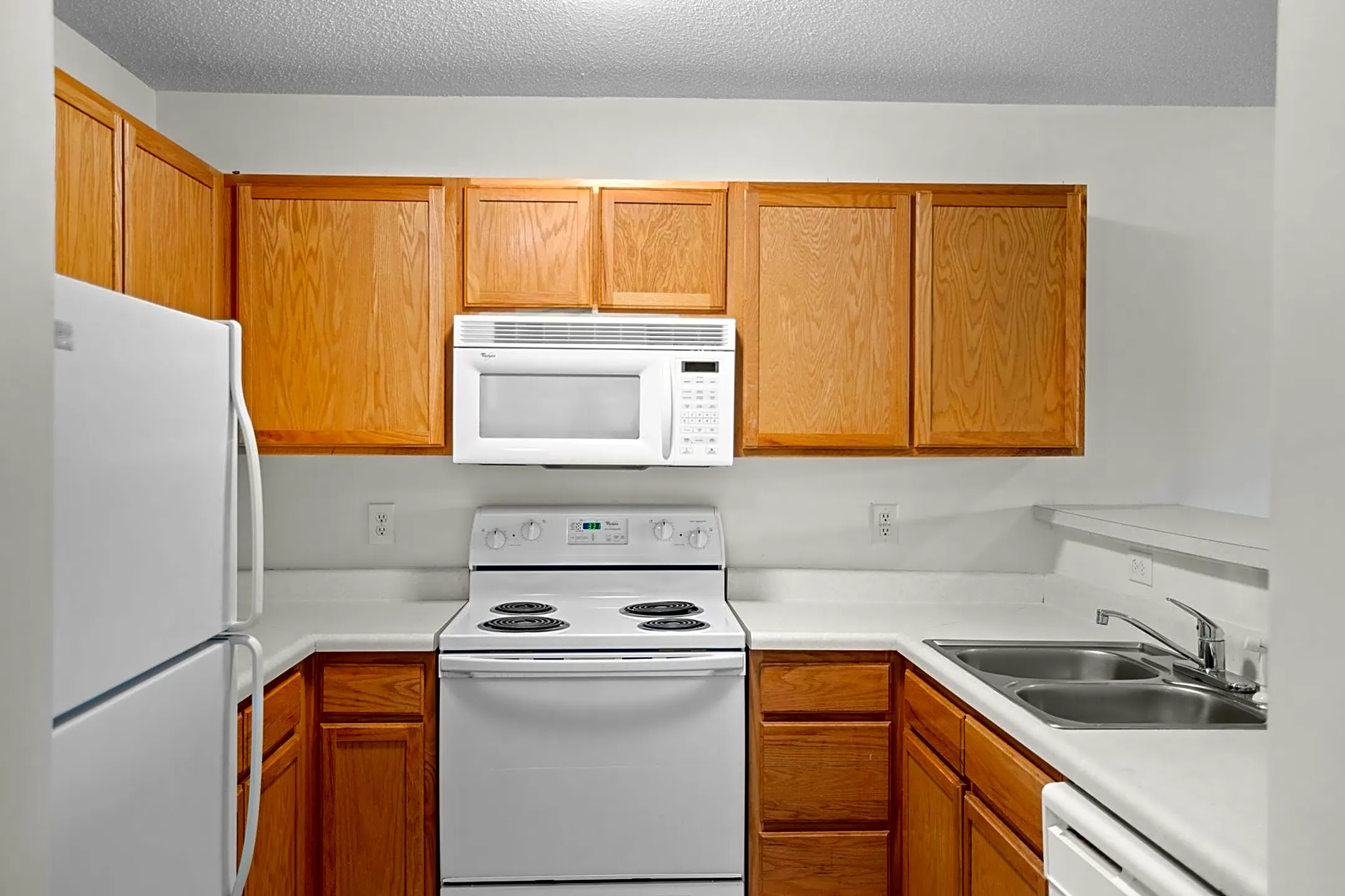 Greenhaven Trace 800 Greenhaven Dr Greensboro, NC Apartments for