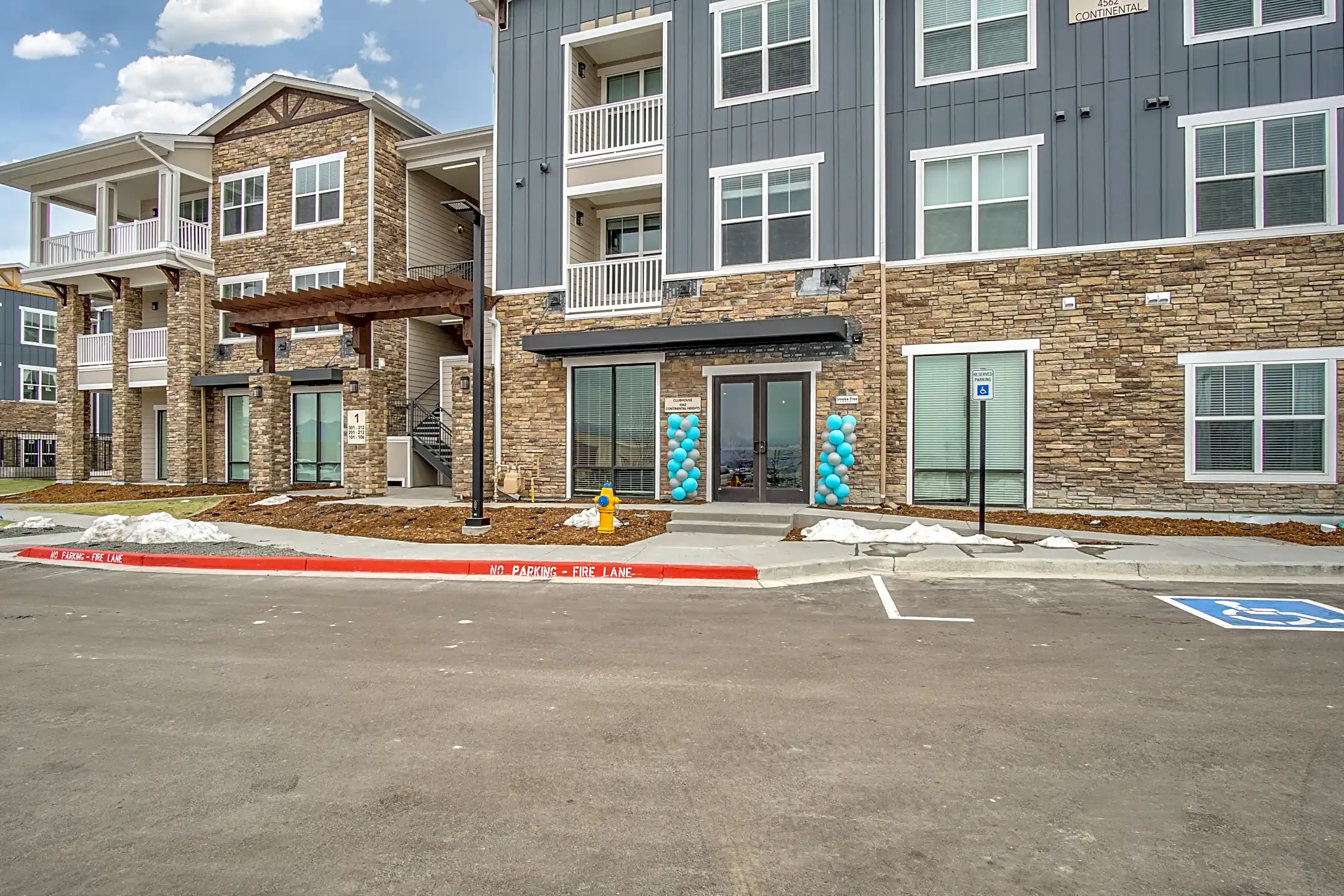 Aliso Briargate Apartments 4562 Continental Heights Colorado