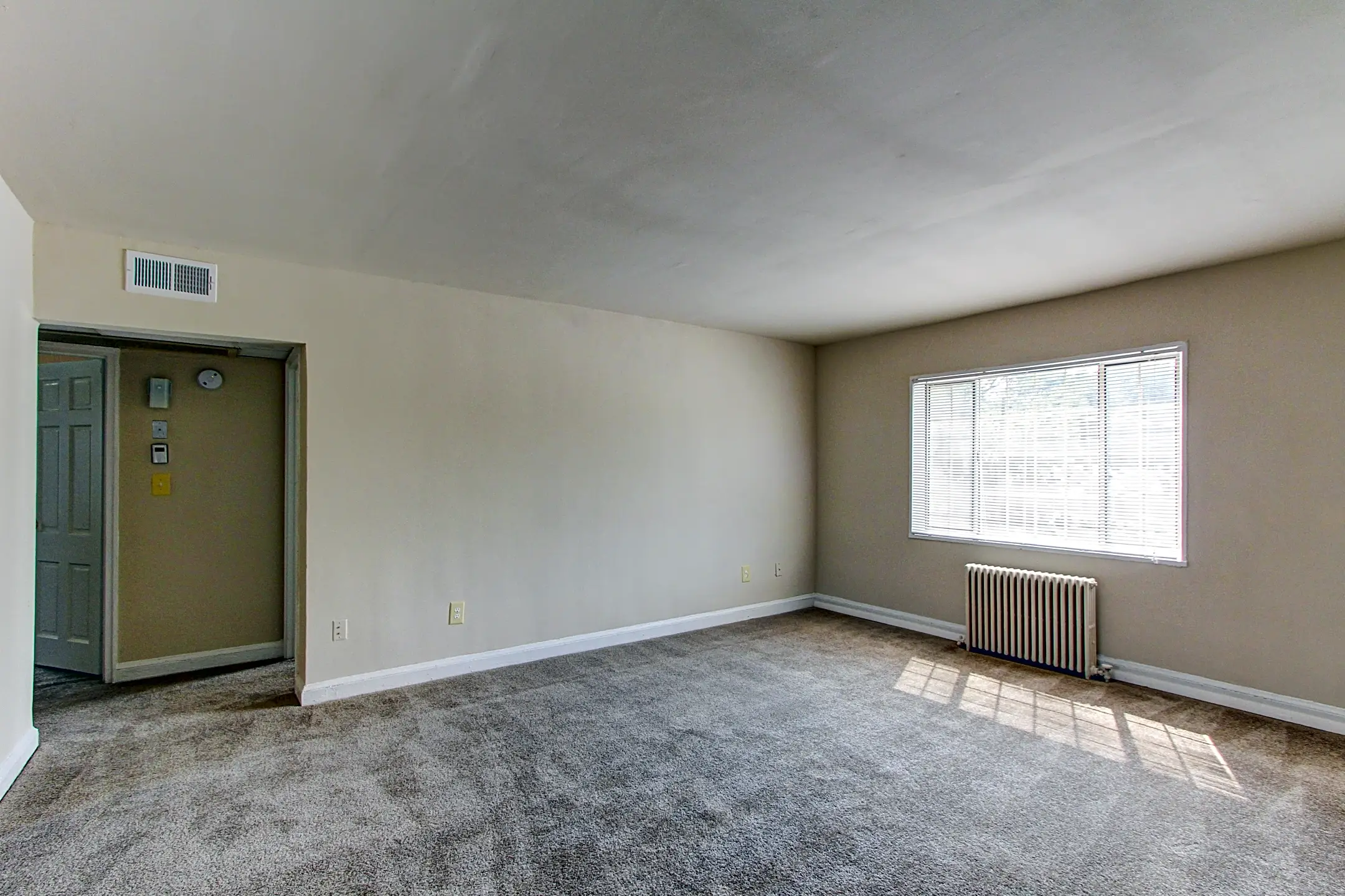 Hamilton Manor 3342 Lancer Dr Hyattsville, MD Apartments for Rent