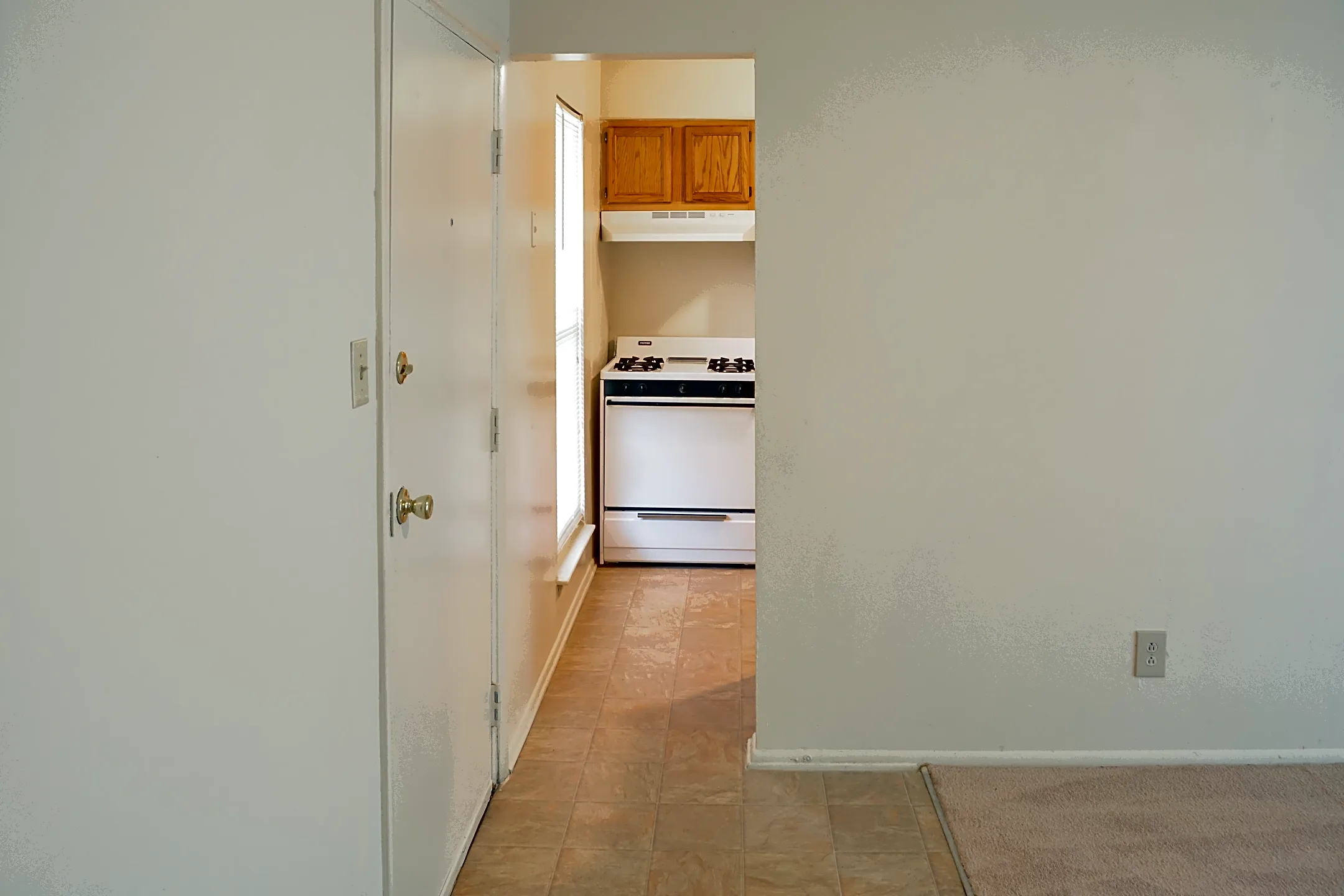 Stone Ridge Apartments 6200 Hightower Rd Portsmouth, VA Apartments