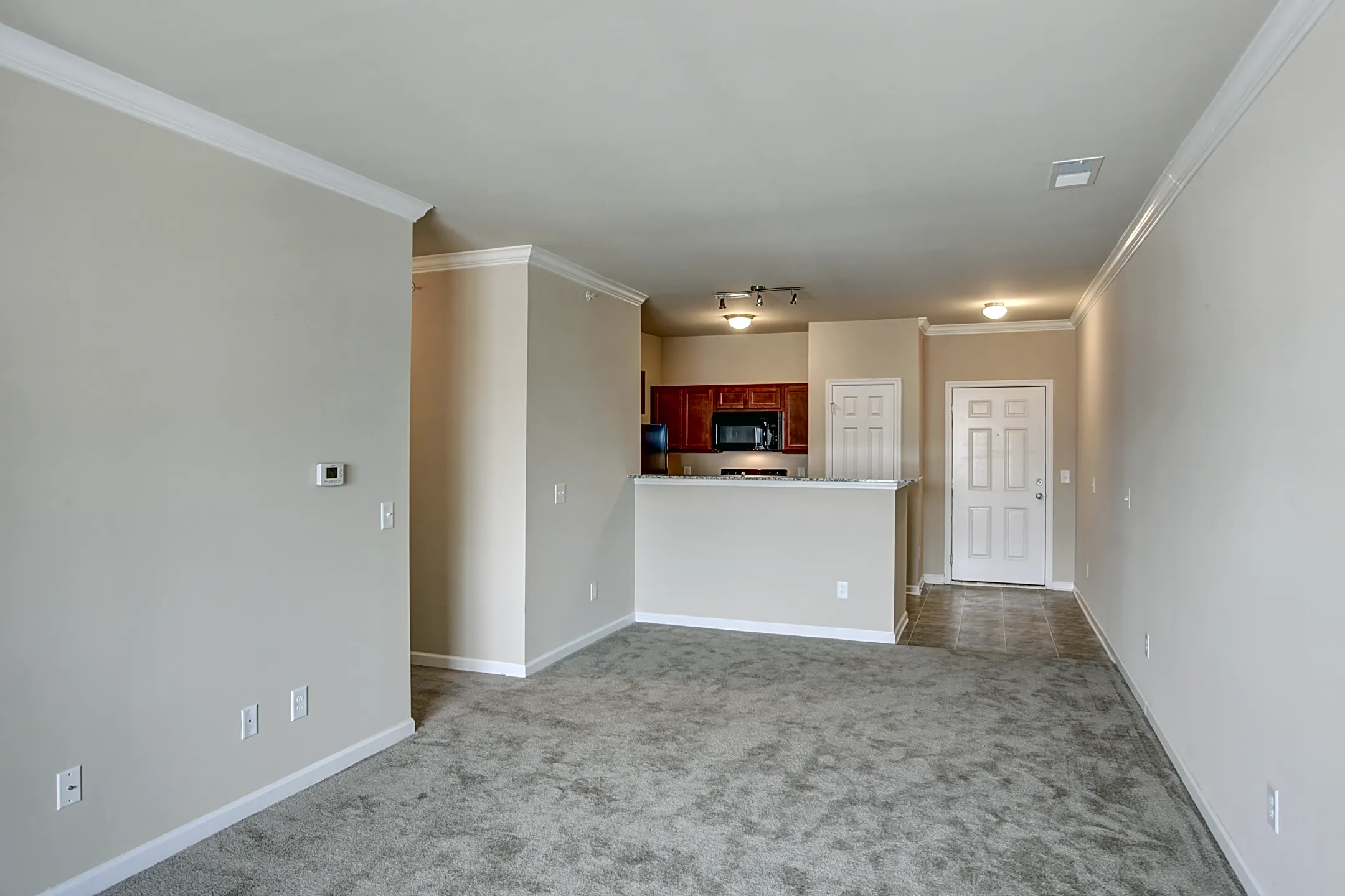 Thomas Estates 4904 Koger Blvd Greensboro, NC Apartments for Rent