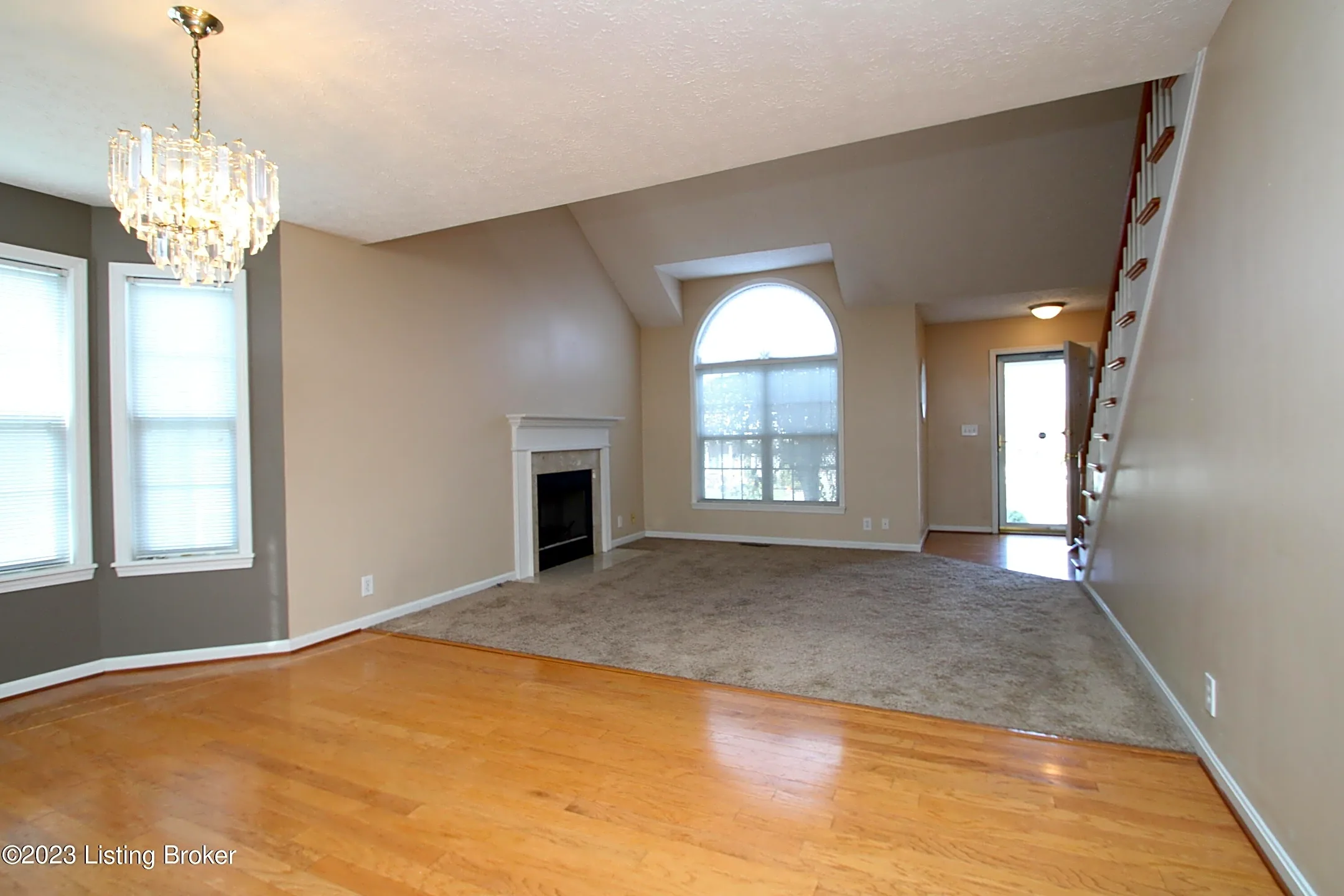 Living Room - 13302 Crystal Cove - Louisville, KY