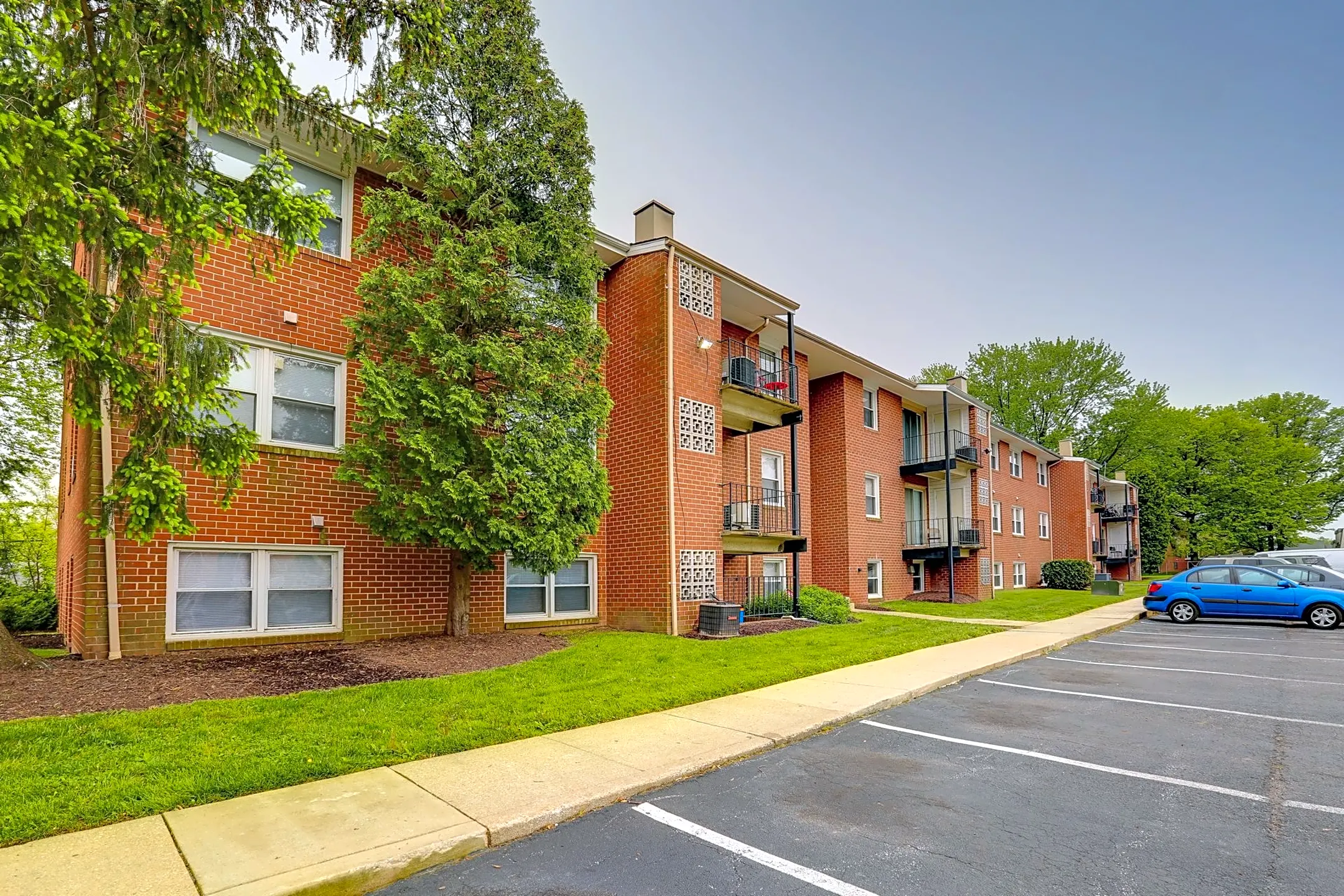 Kings Ridge Apartments - 8418-20 Kings Ridge Road | Baltimore, MD for ...