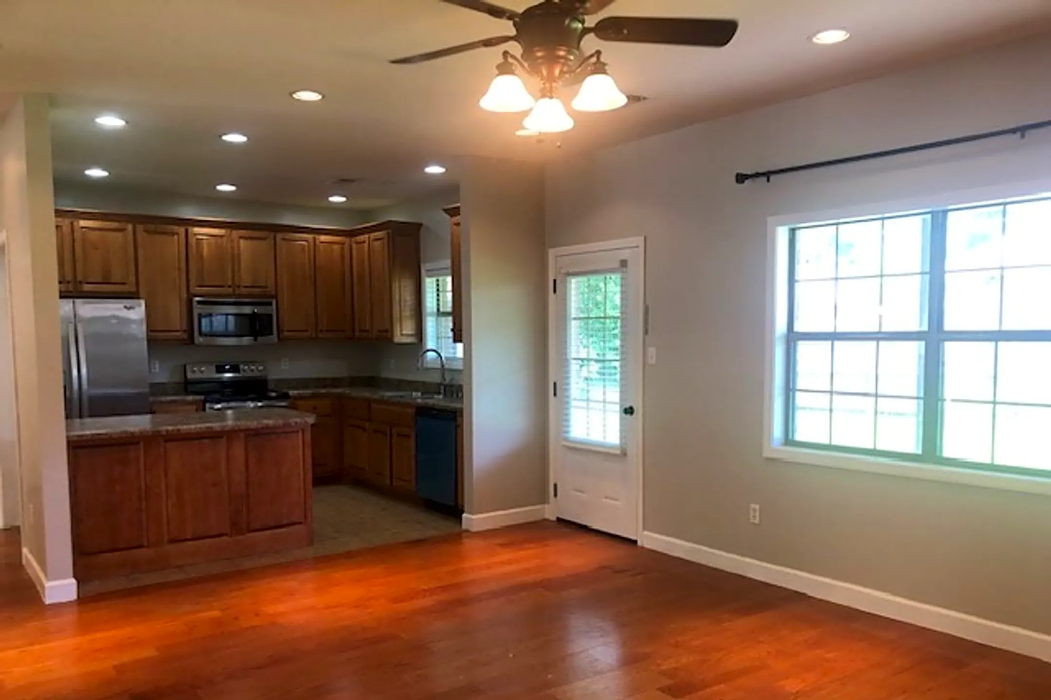 138 Ivywood Cv Saltillo, MS Houses for Rent Rent.