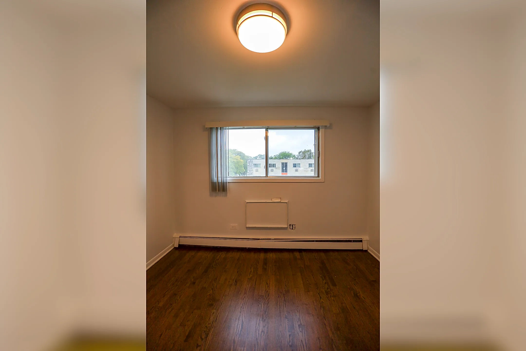 600 McKinley Ave 600 McKinley Ave unit 210 Mundelein, IL Houses for