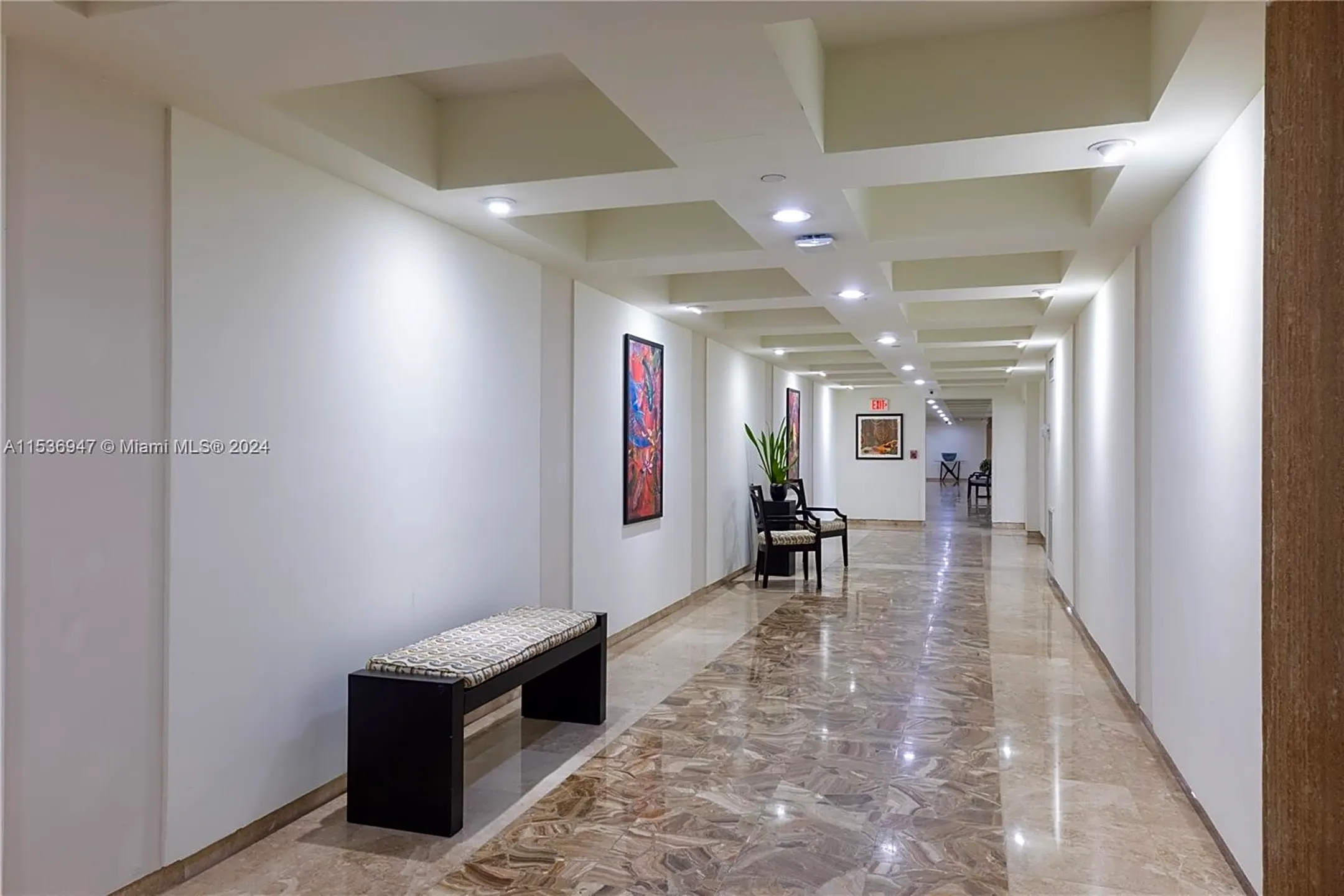 6061 Collins Ave #9F Condos - Miami Beach, FL 33141