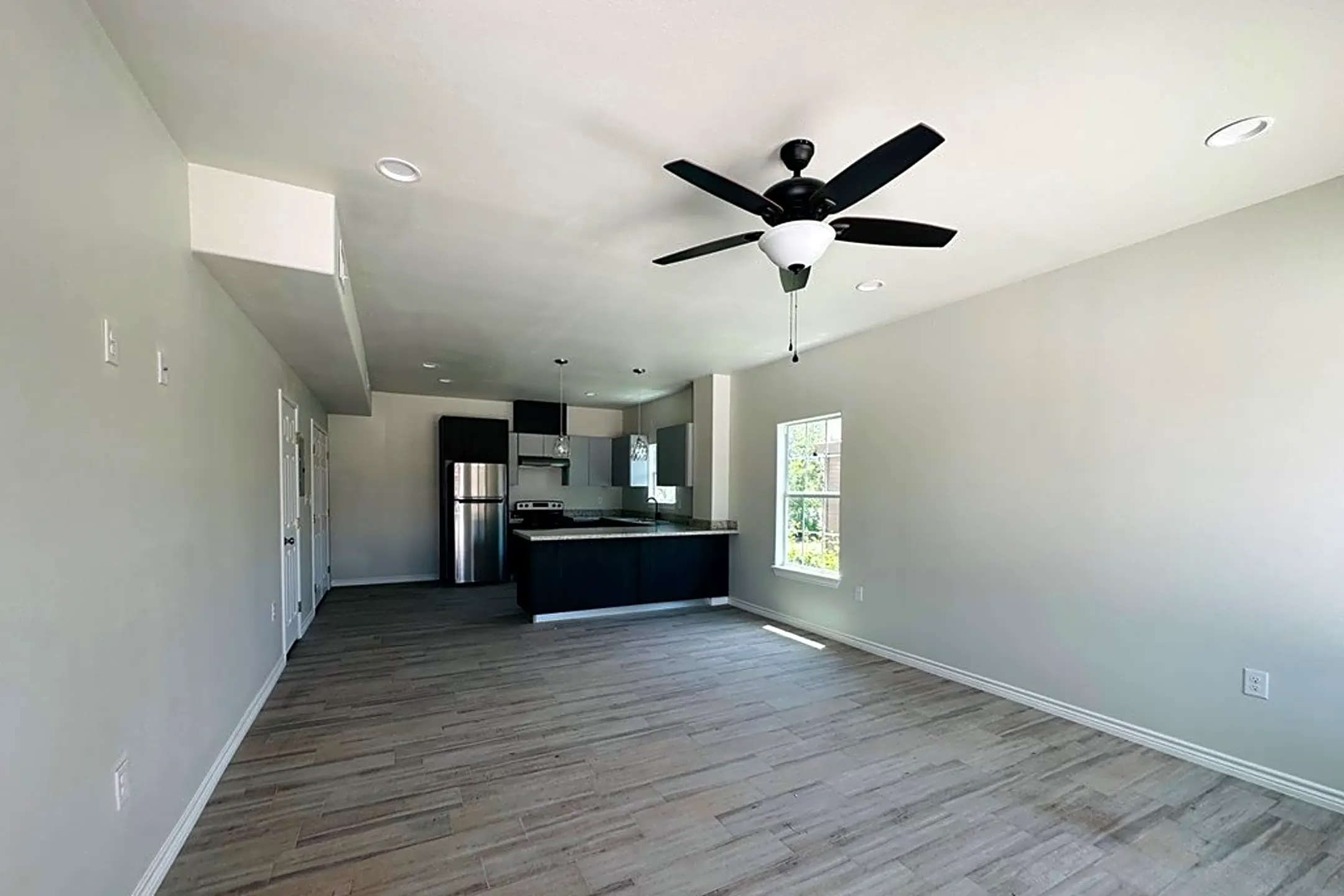 1670 Main St B Apartments Eagle Pass, TX 78852