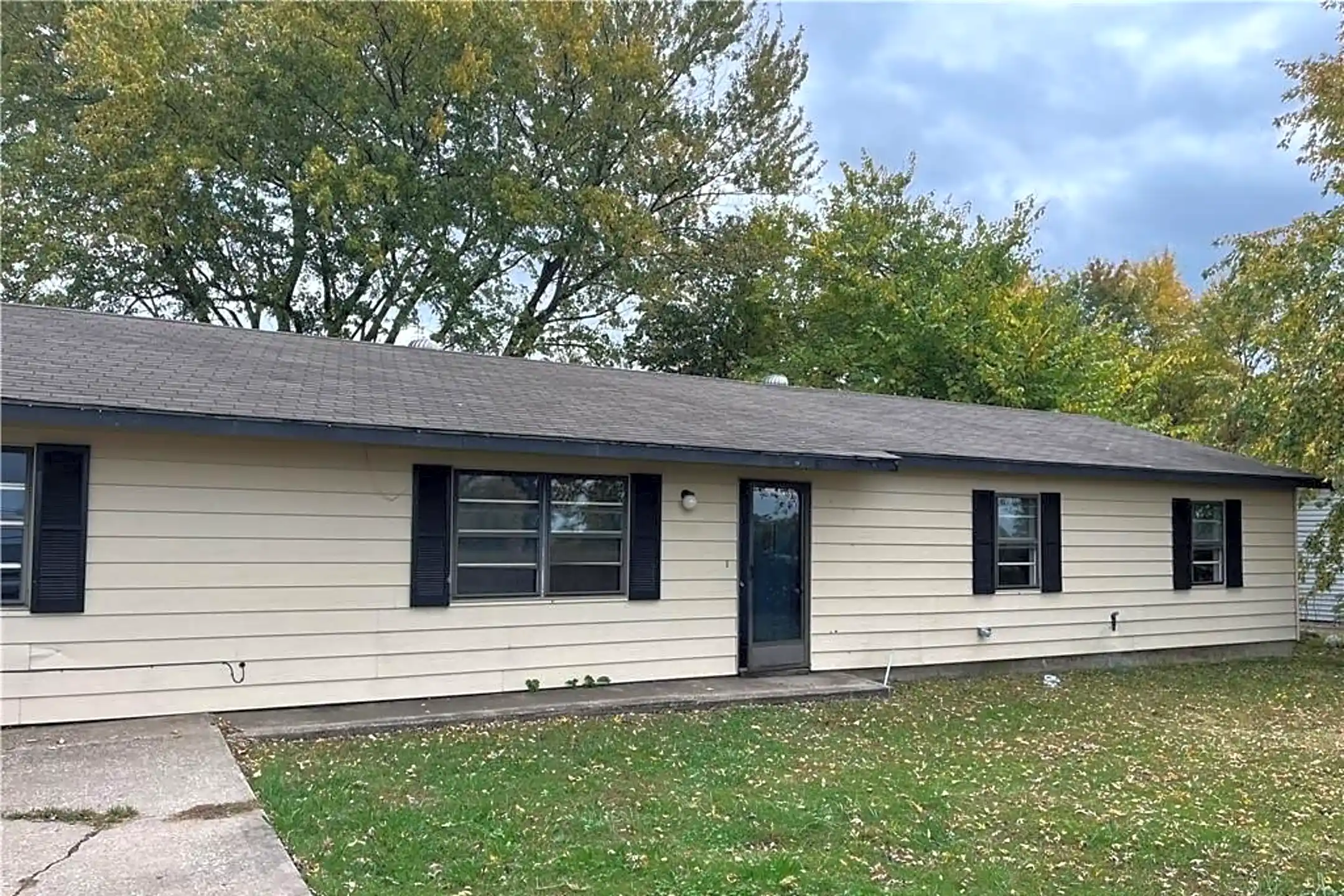 1605 N Hico St Siloam Springs, AR Houses for Rent Rent.