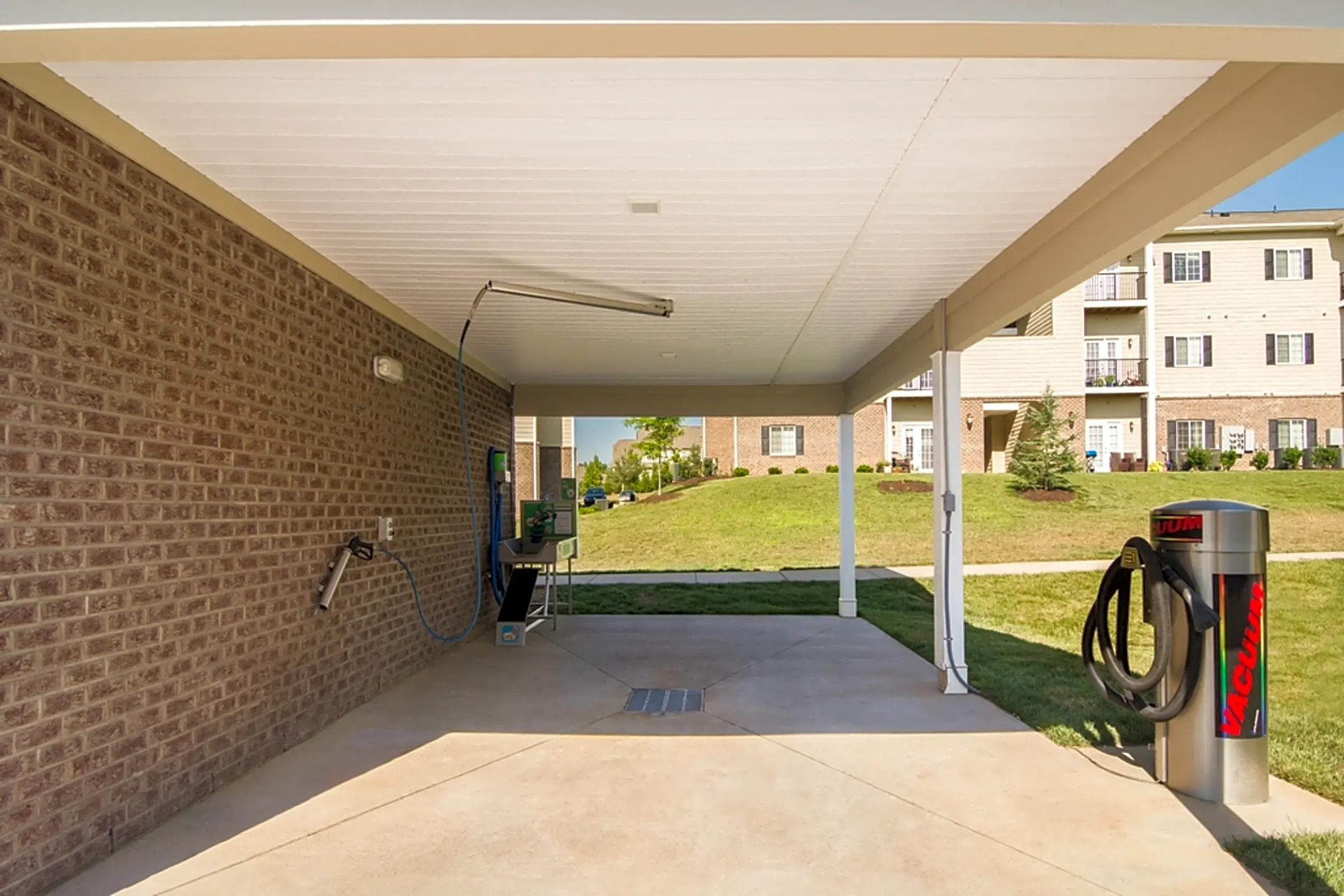 Cadence at Cates Creek Hillsborough, NC 27278