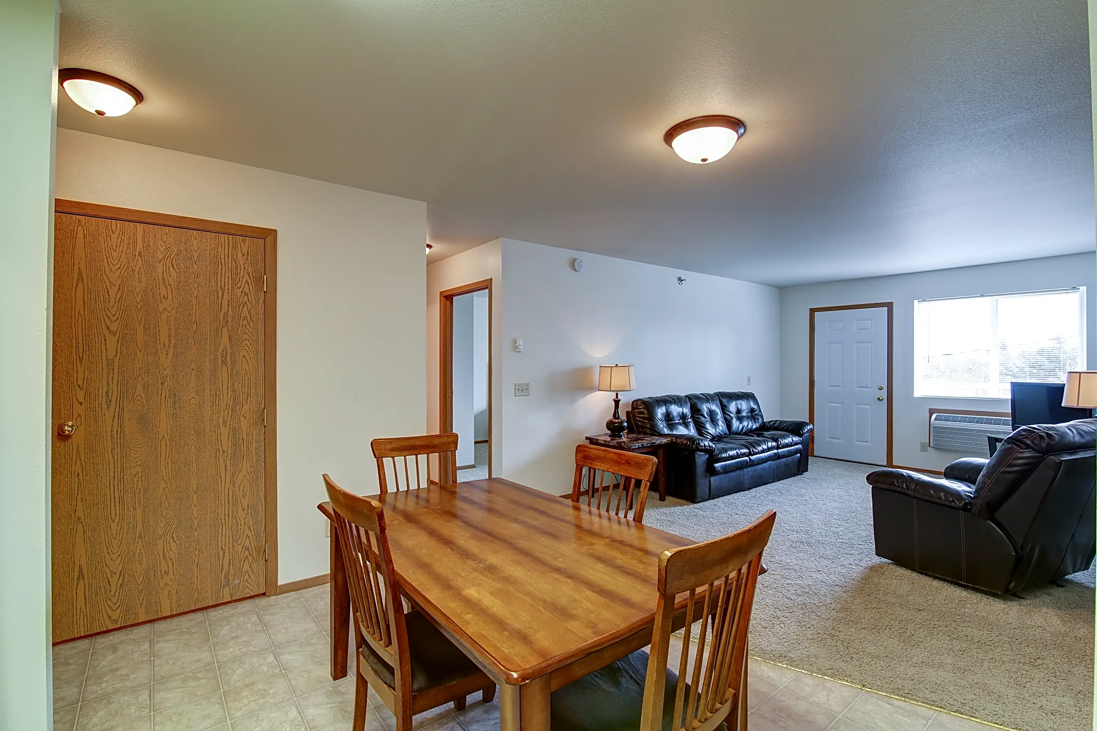 Dakota B Apartments 25 7th Ave SW Stanley, ND Apartments for Rent