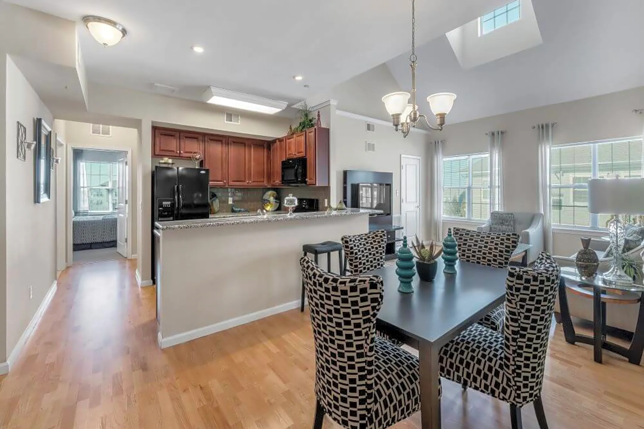 Stafford Preserve 101 Campbell Blvd Manahawkin, NJ Apartments for