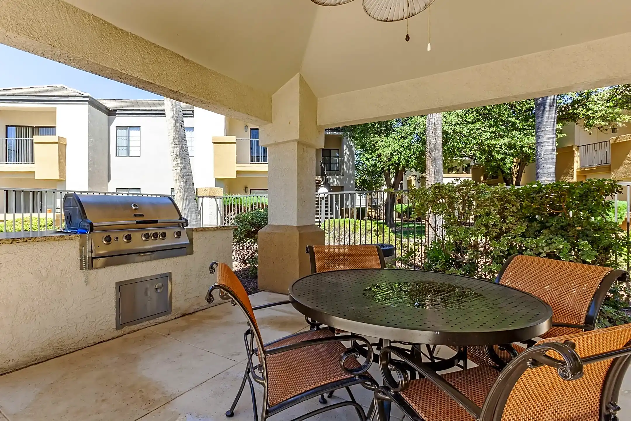 CentrePoint Apartments 3220 W Ina Rd Tucson, AZ Apartments for Rent