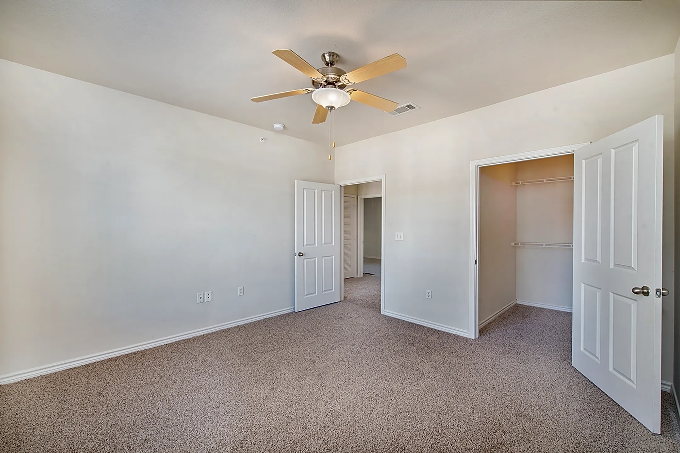 MAA Wells Branch 1630 Wells Branch Pkwy Austin, TX Apartments for