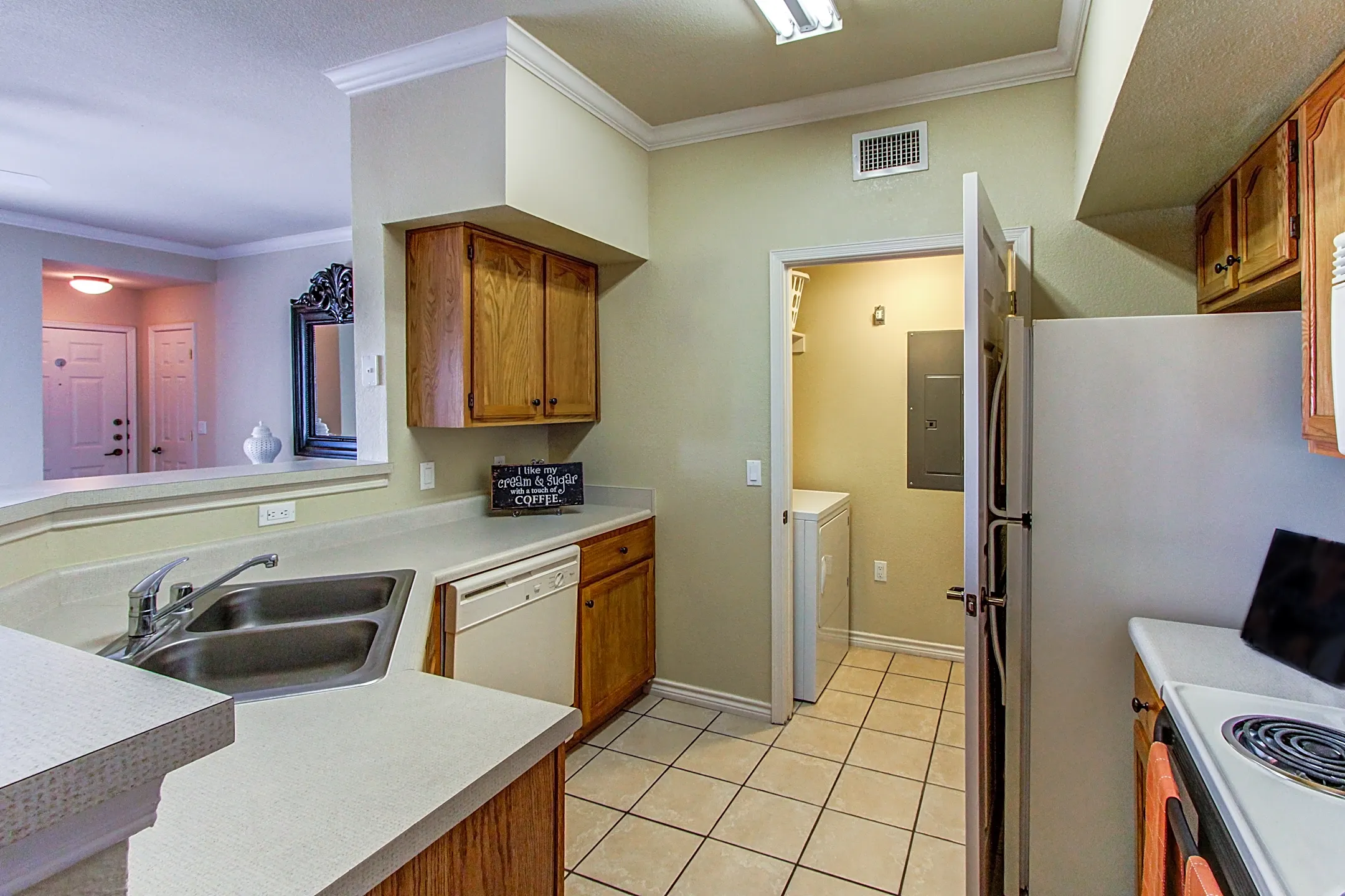 Casas de Soledad Condominium Homes 3901 Sonoma Ranch Avenue Las