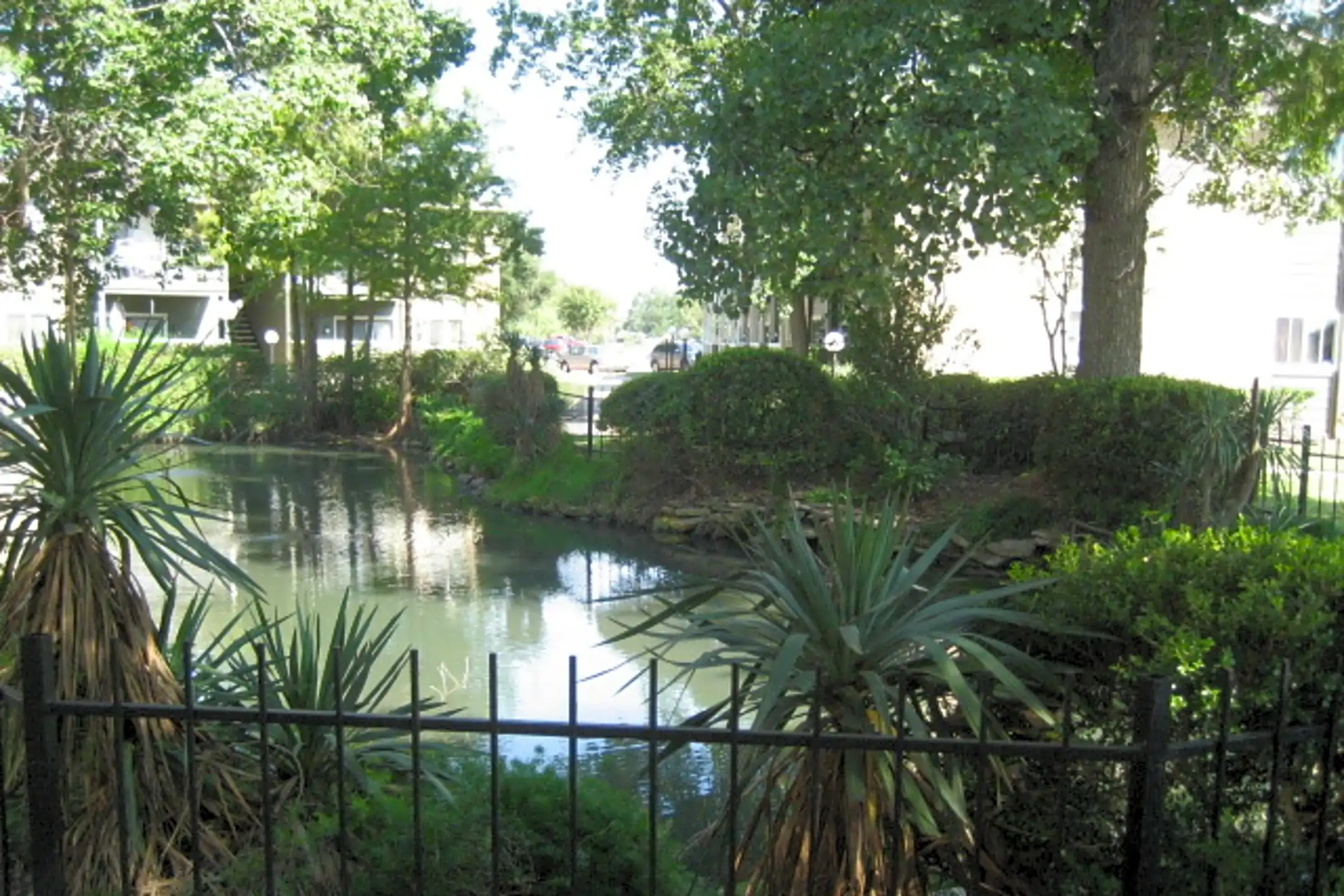 Edgewood Apartments 1601 Highway 90 W Sealy, TX Apartments for Rent