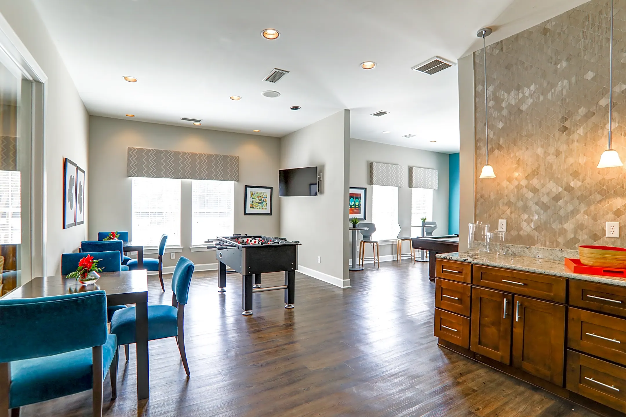 Astoria apartment homes Mobile, AL 36695