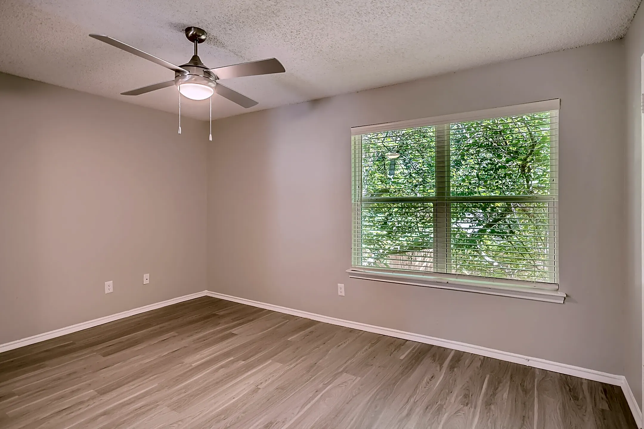 Tall Timbers Apartments Euless, TX 76039