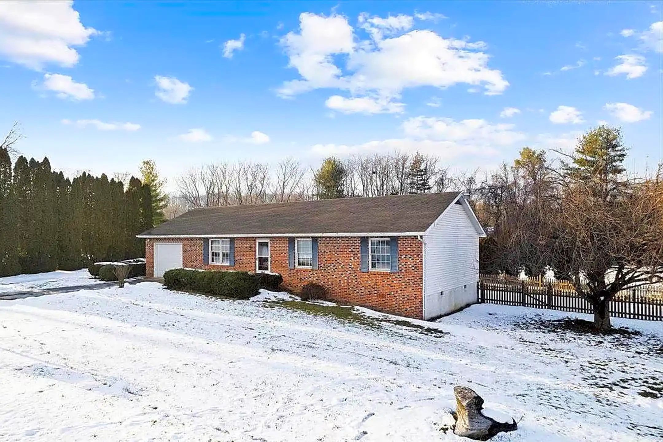 126 Upshur Dr Inwood, WV Houses for Rent Rent.