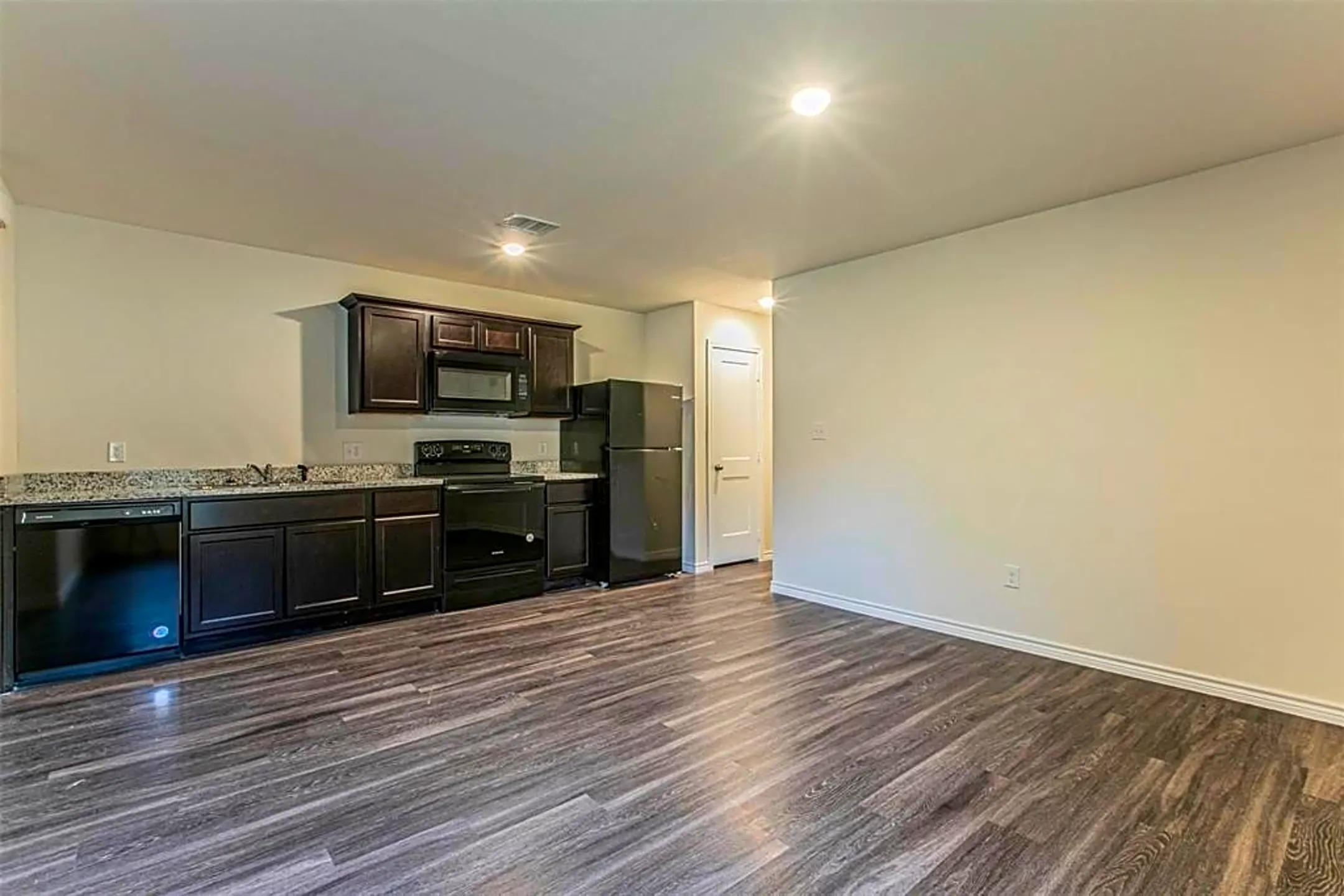 625 Whitworth St B Apartments Sulphur Springs, TX 75482