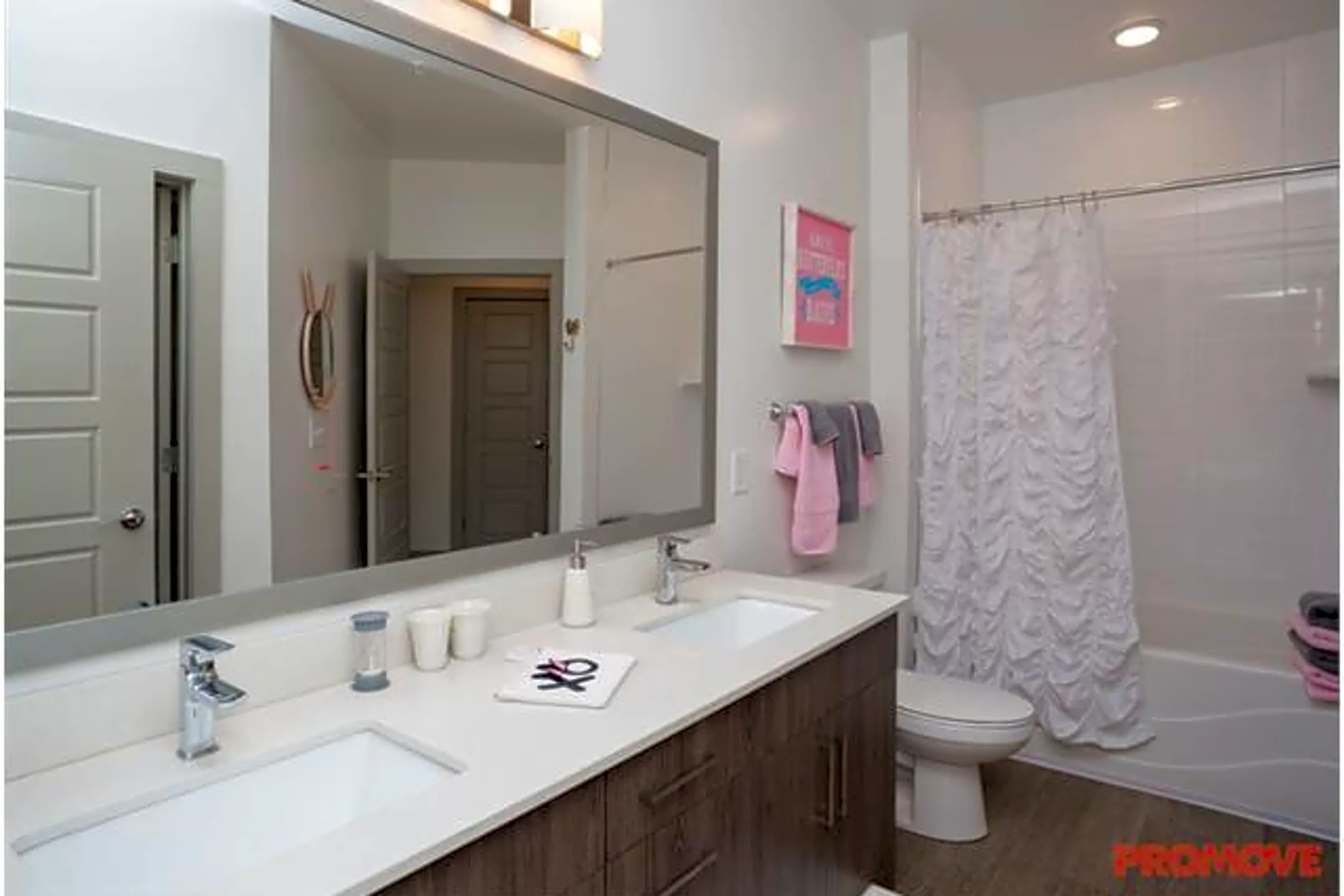 Veranda at Avalon Apartments Alpharetta, GA 30009