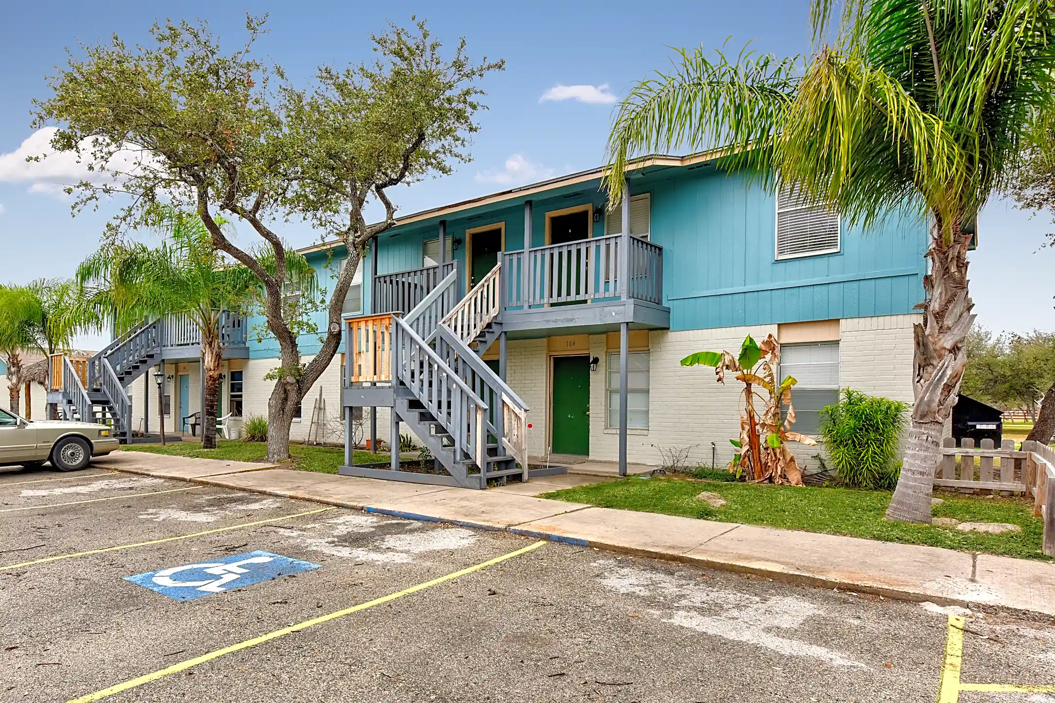 Oasis Apartments Aransas Pass, TX 78336