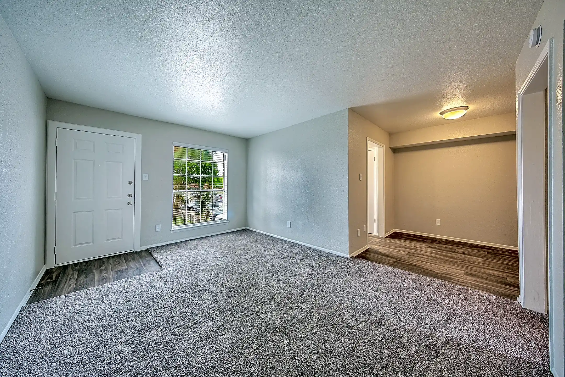 Living Room - Heights at Post Oak - Houston, TX
