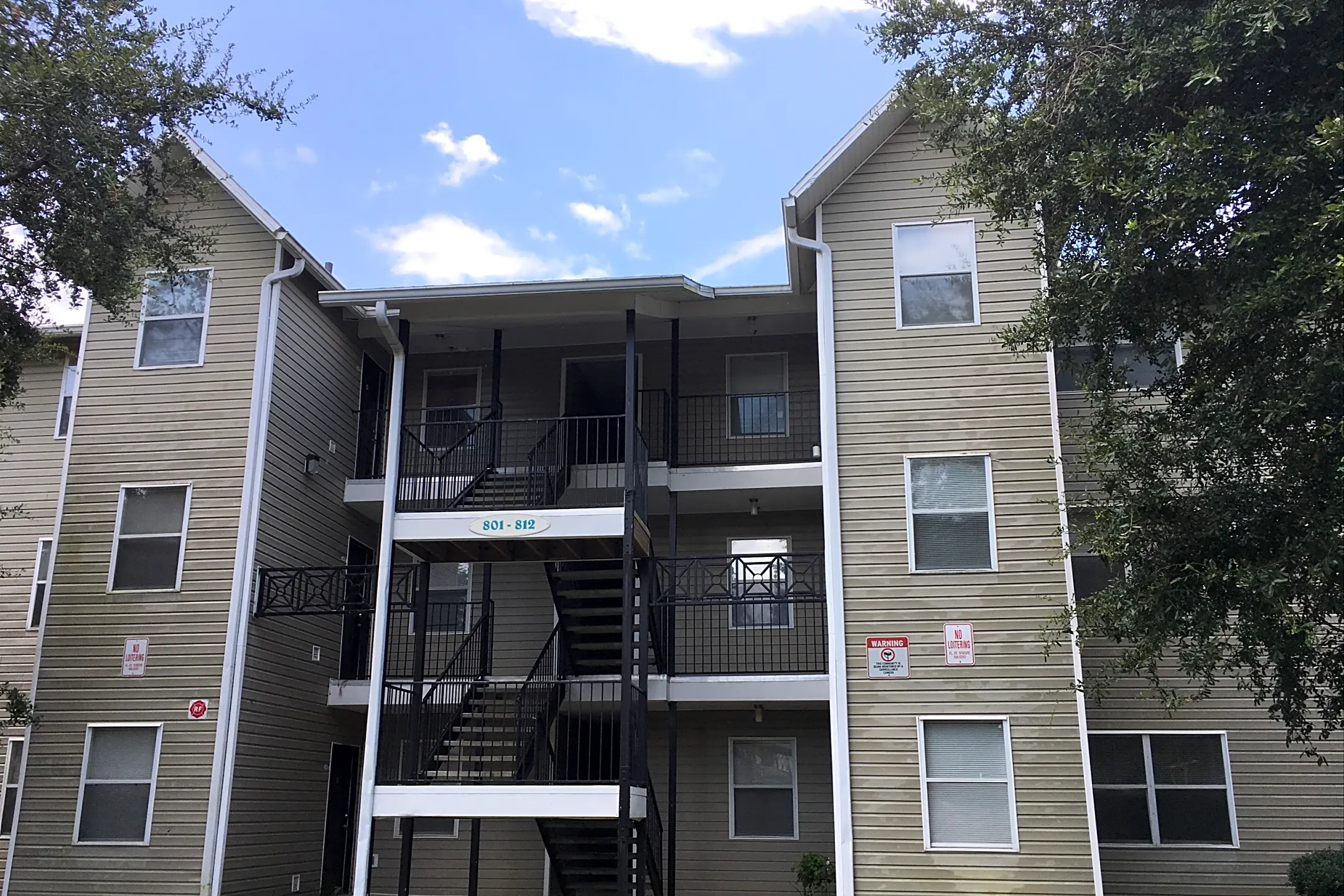 OAK HAMMOCK - 500 Acme St | Jacksonville, FL Apartments for Rent | Rent.