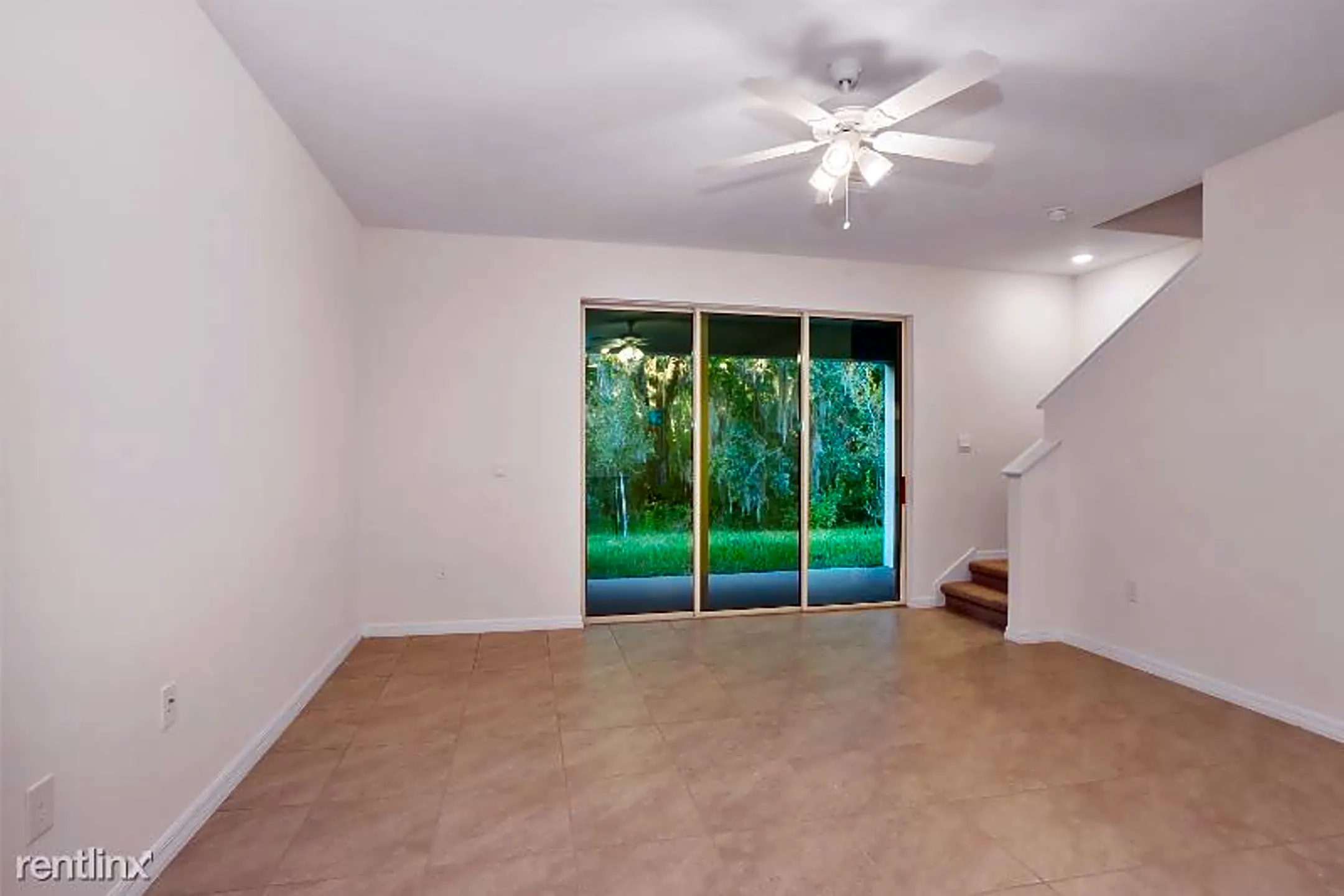 Dining Room - 32859 Pez Landing Ln - Wesley Chapel, FL
